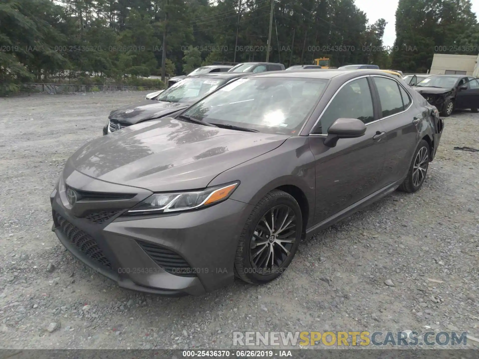 2 Photograph of a damaged car 4T1B11HK5KU741950 TOYOTA CAMRY 2019