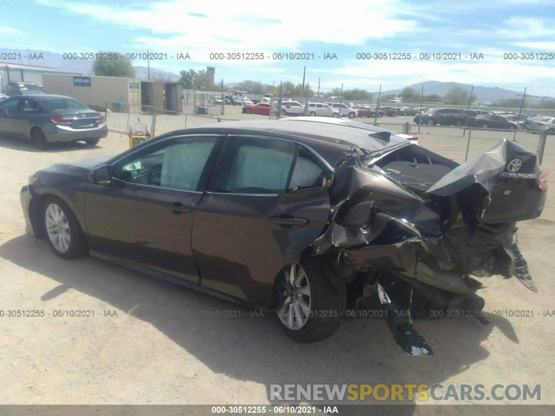 3 Photograph of a damaged car 4T1B11HK5KU744511 TOYOTA CAMRY 2019