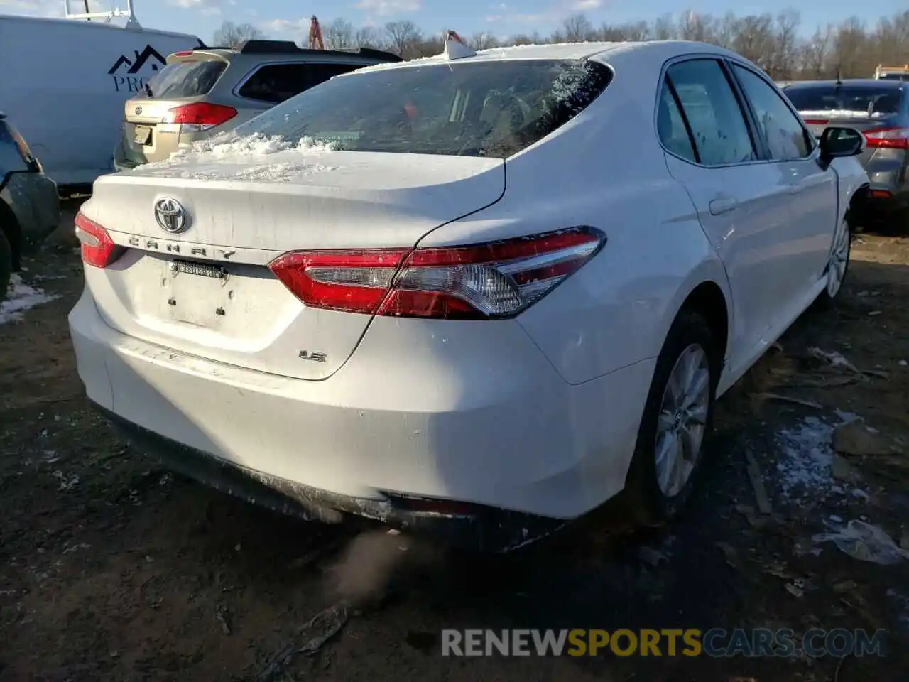 4 Photograph of a damaged car 4T1B11HK5KU744699 TOYOTA CAMRY 2019