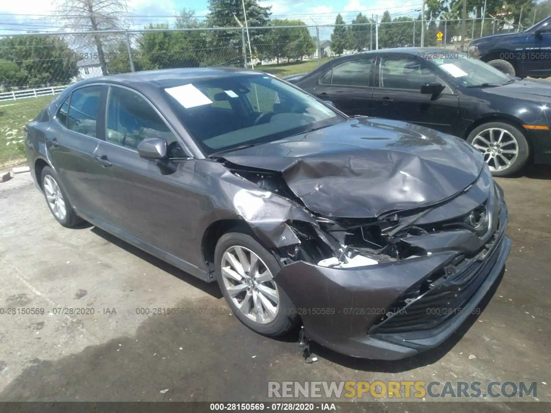 1 Photograph of a damaged car 4T1B11HK5KU745044 TOYOTA CAMRY 2019