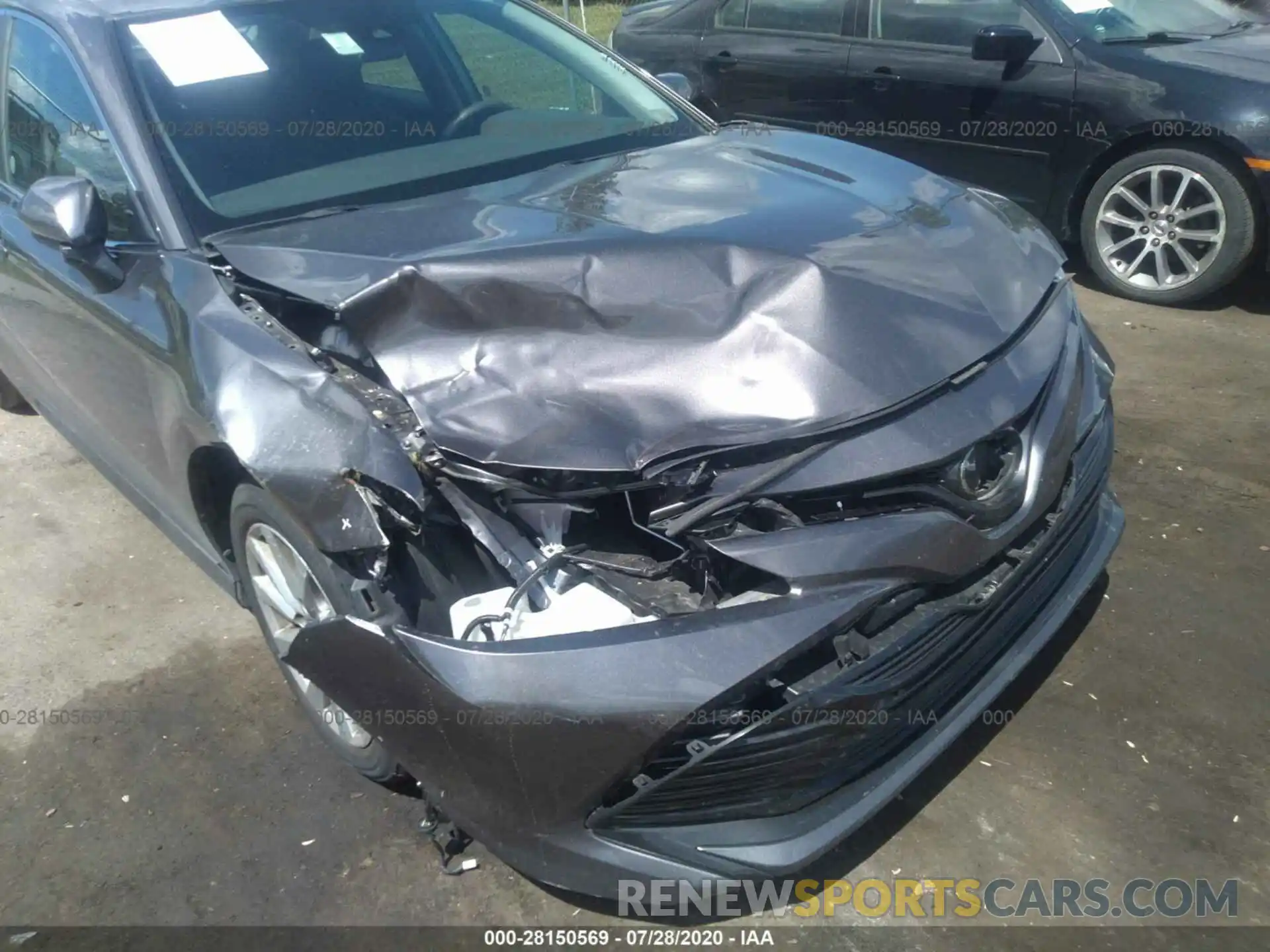 6 Photograph of a damaged car 4T1B11HK5KU745044 TOYOTA CAMRY 2019