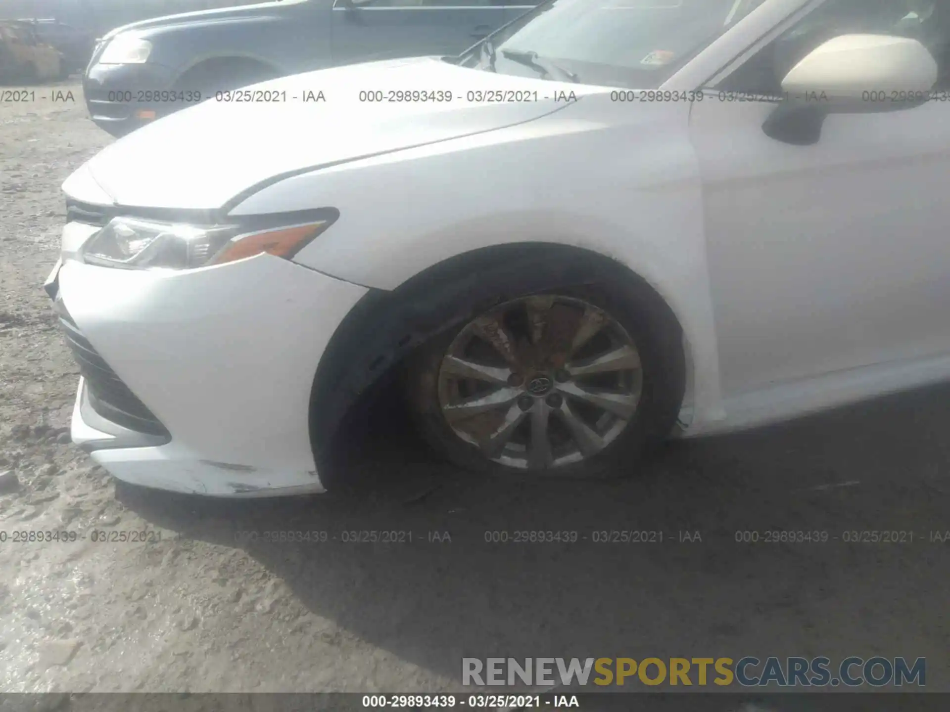 6 Photograph of a damaged car 4T1B11HK5KU745299 TOYOTA CAMRY 2019