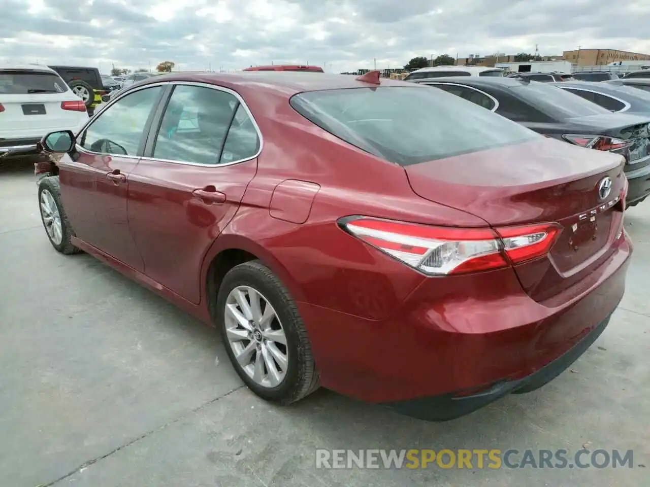 3 Photograph of a damaged car 4T1B11HK5KU745612 TOYOTA CAMRY 2019