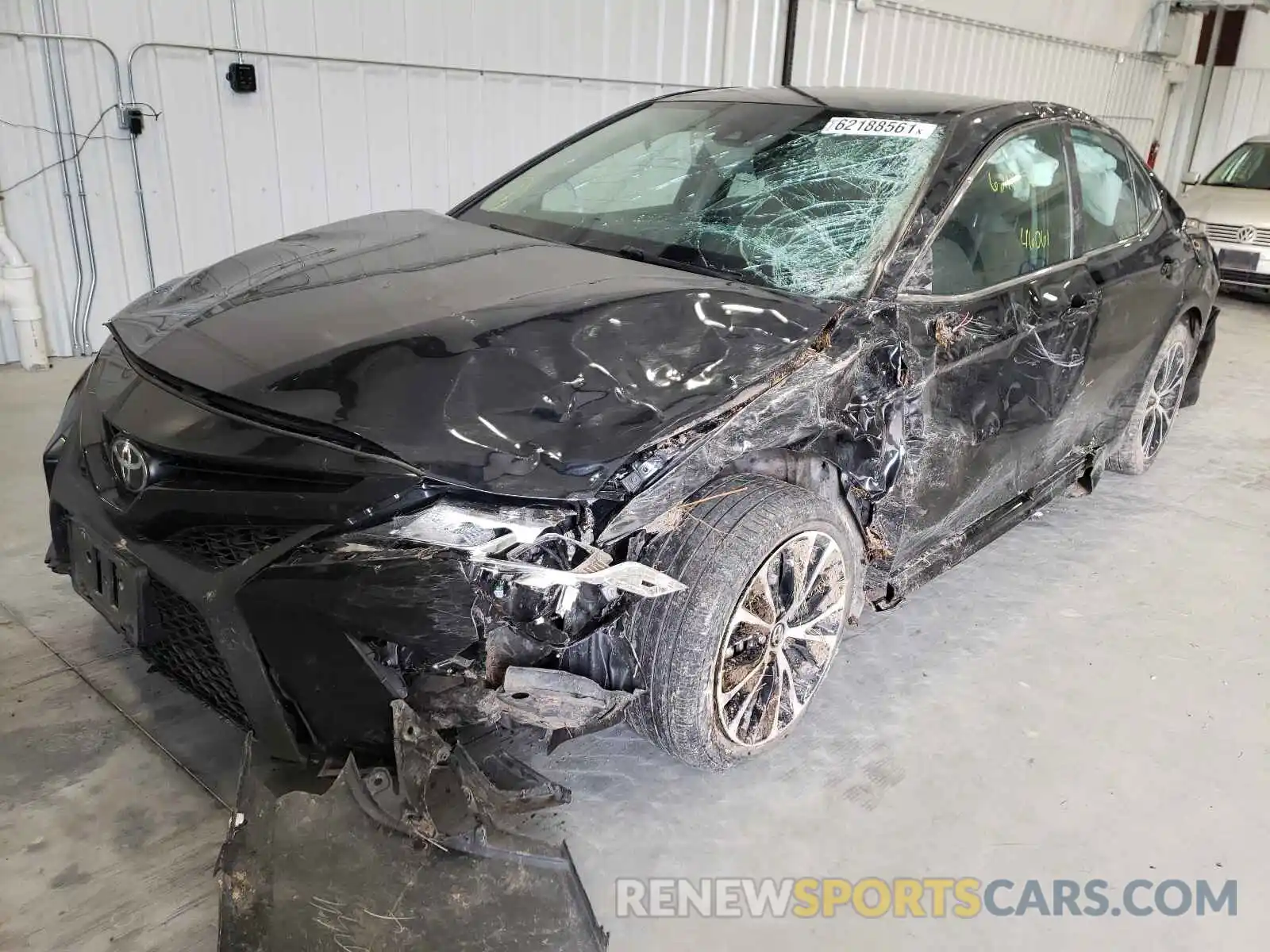 2 Photograph of a damaged car 4T1B11HK5KU746775 TOYOTA CAMRY 2019