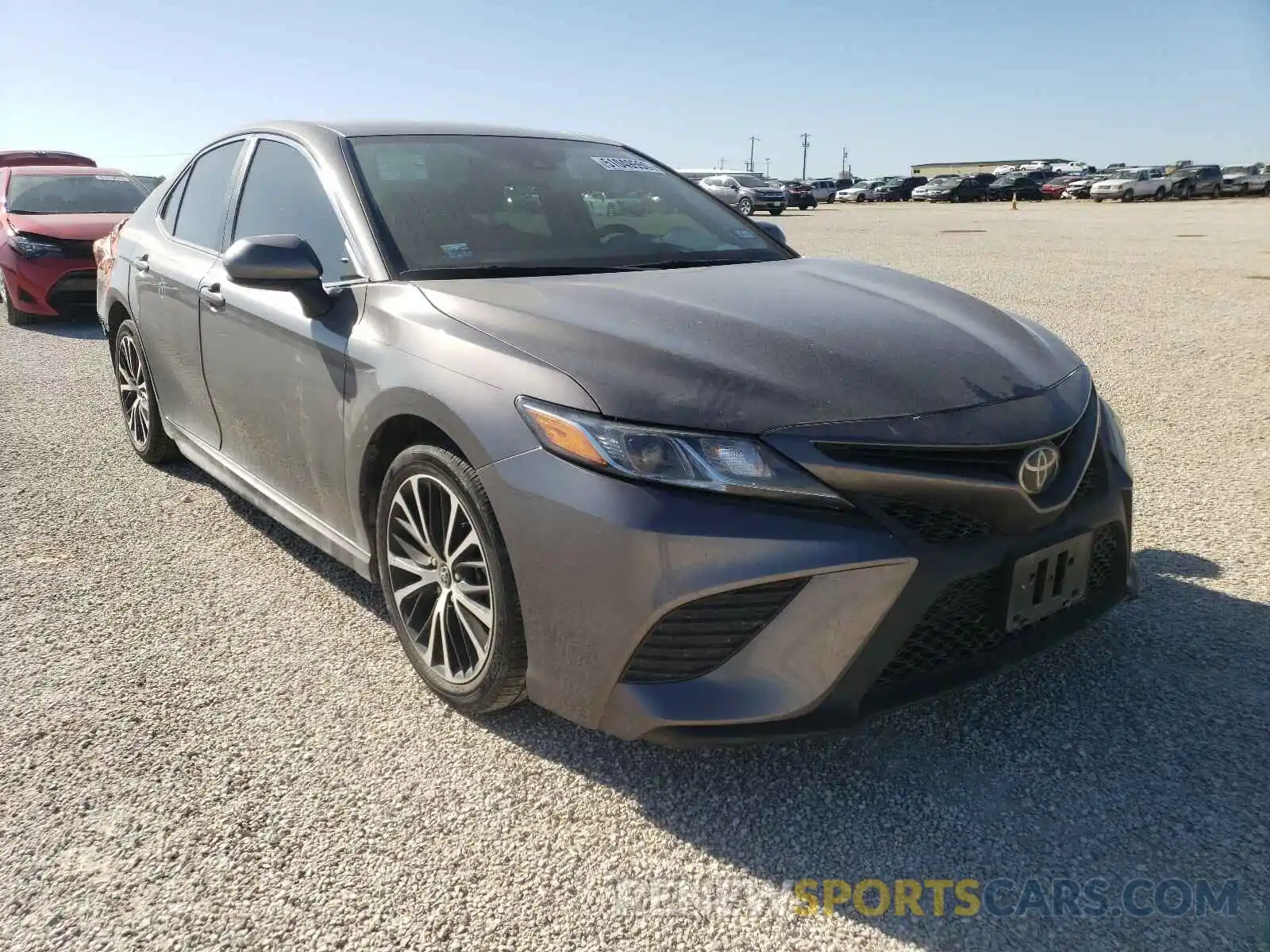 1 Photograph of a damaged car 4T1B11HK5KU747165 TOYOTA CAMRY 2019