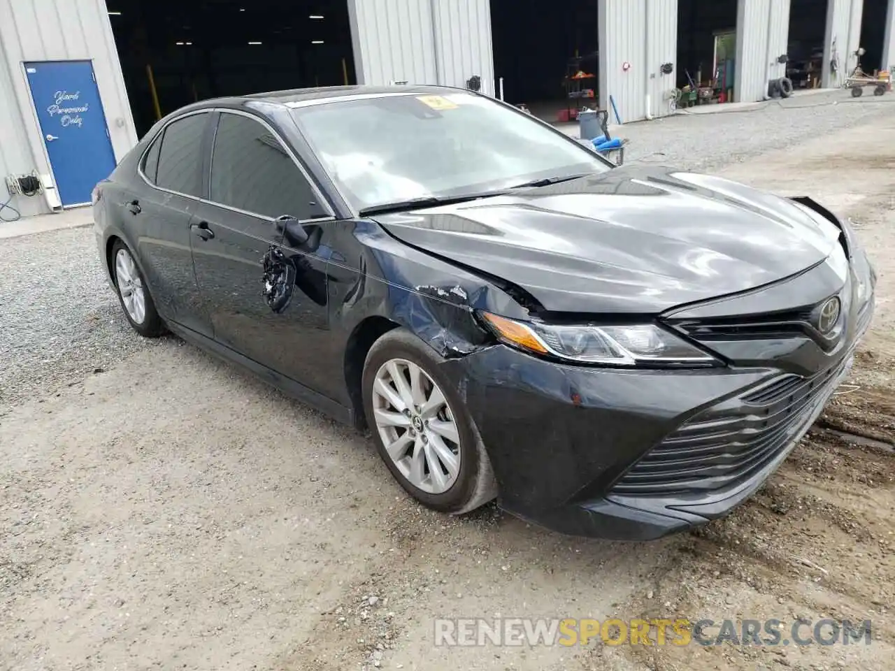 1 Photograph of a damaged car 4T1B11HK5KU749160 TOYOTA CAMRY 2019