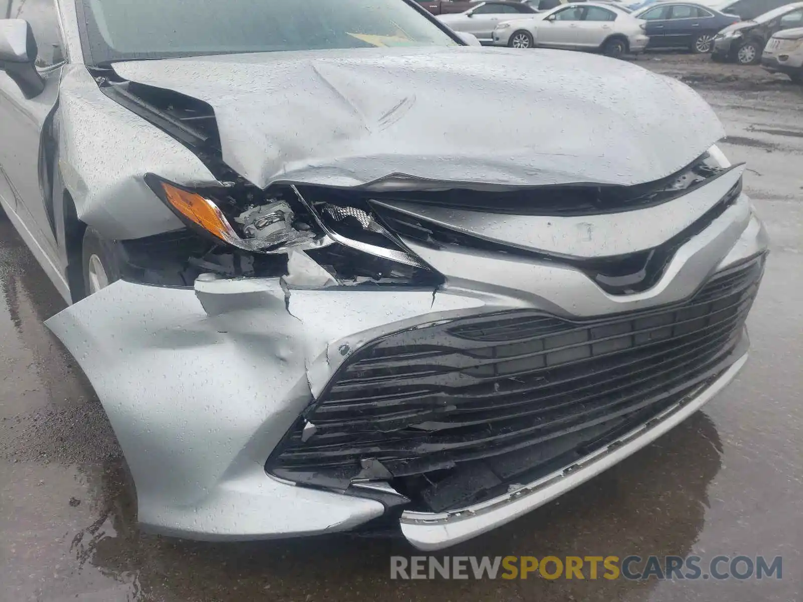 9 Photograph of a damaged car 4T1B11HK5KU749479 TOYOTA CAMRY 2019