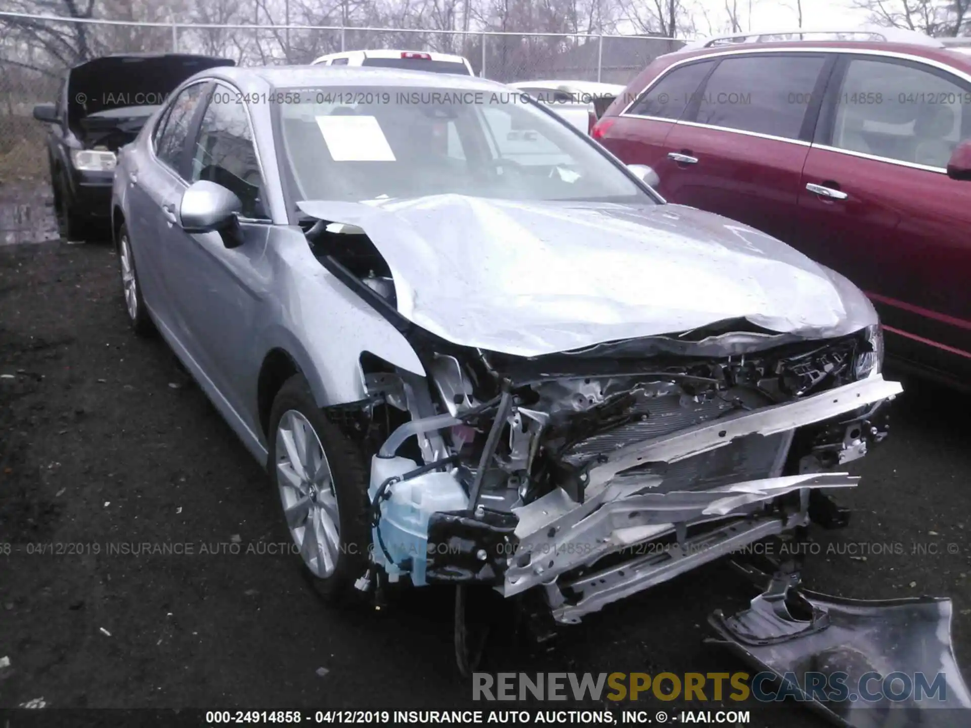 6 Photograph of a damaged car 4T1B11HK5KU749739 TOYOTA CAMRY 2019