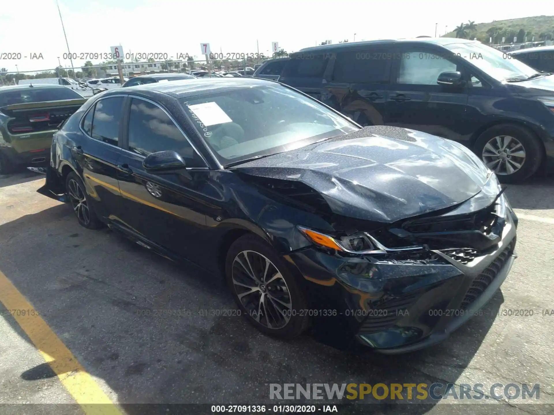 1 Photograph of a damaged car 4T1B11HK5KU751250 TOYOTA CAMRY 2019