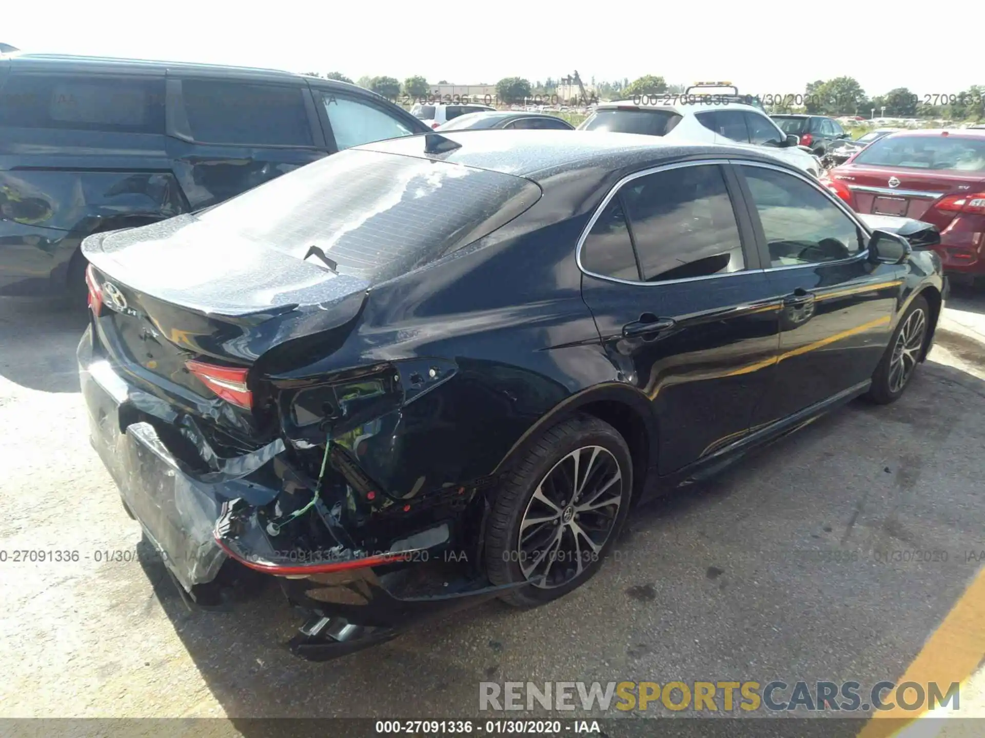 4 Photograph of a damaged car 4T1B11HK5KU751250 TOYOTA CAMRY 2019