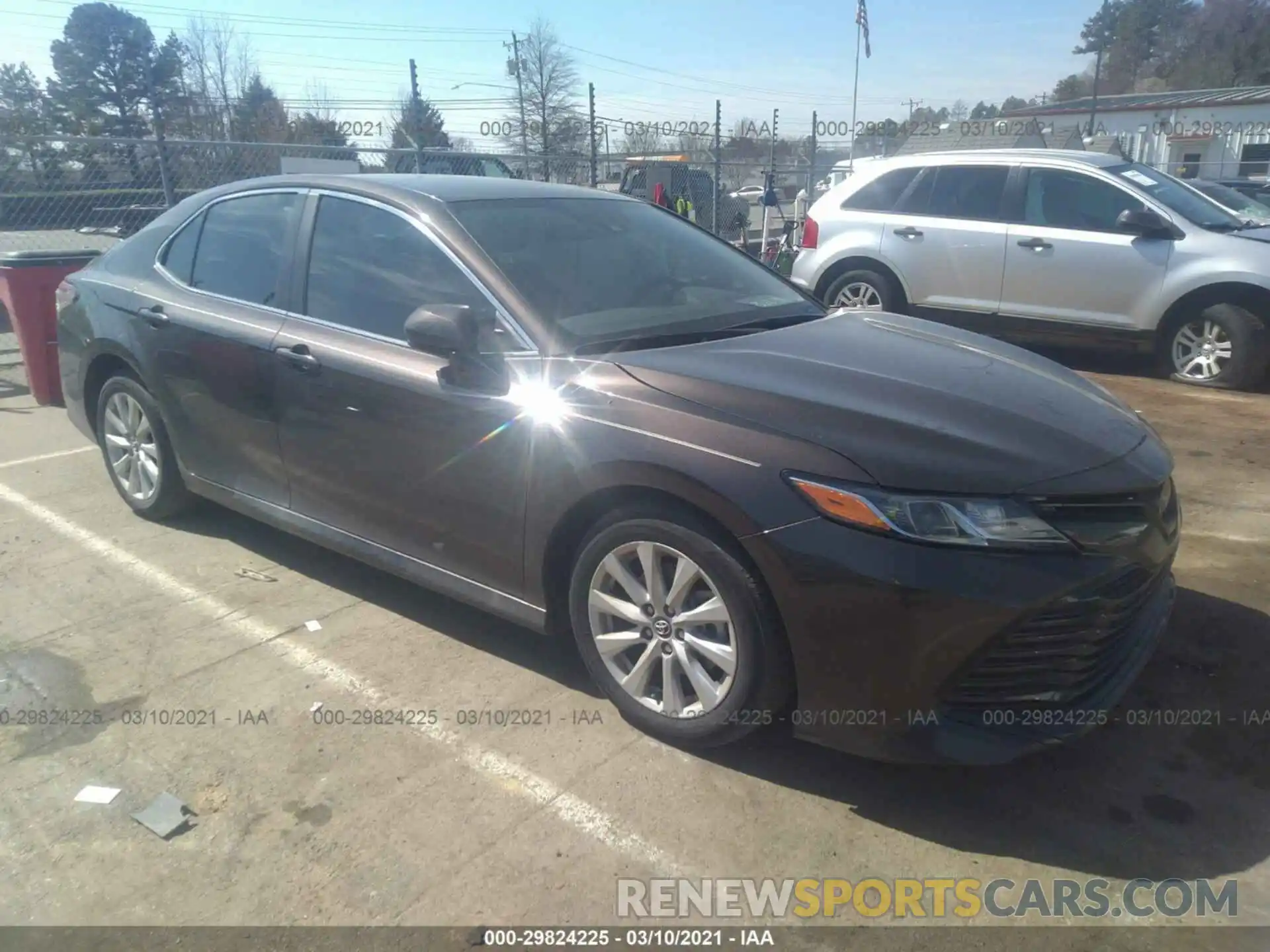 1 Photograph of a damaged car 4T1B11HK5KU751300 TOYOTA CAMRY 2019