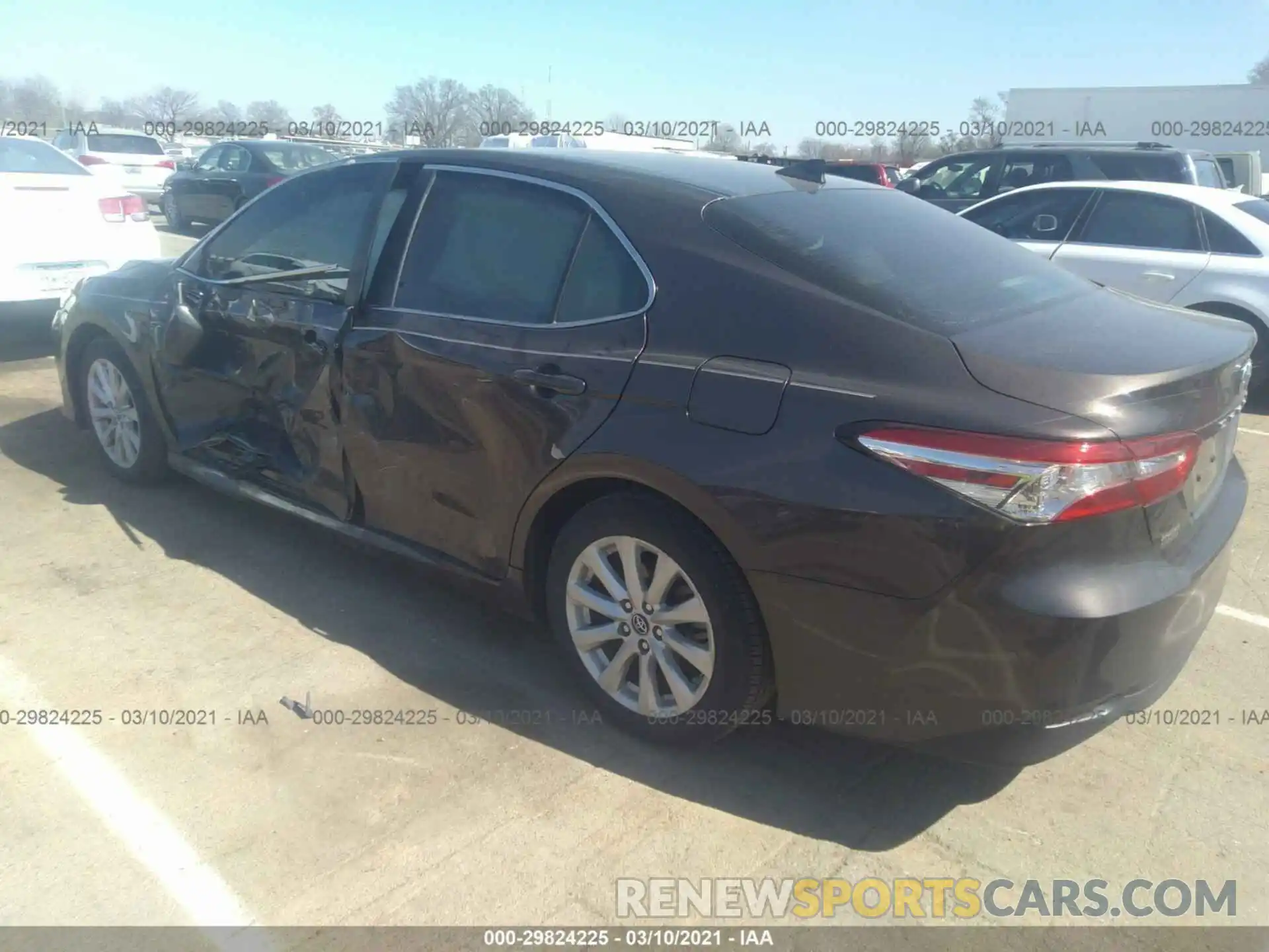 3 Photograph of a damaged car 4T1B11HK5KU751300 TOYOTA CAMRY 2019