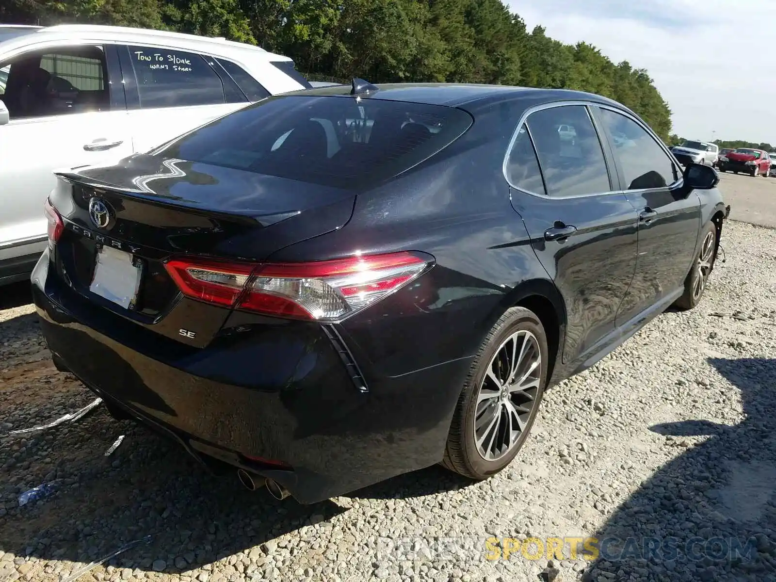 4 Photograph of a damaged car 4T1B11HK5KU751734 TOYOTA CAMRY 2019