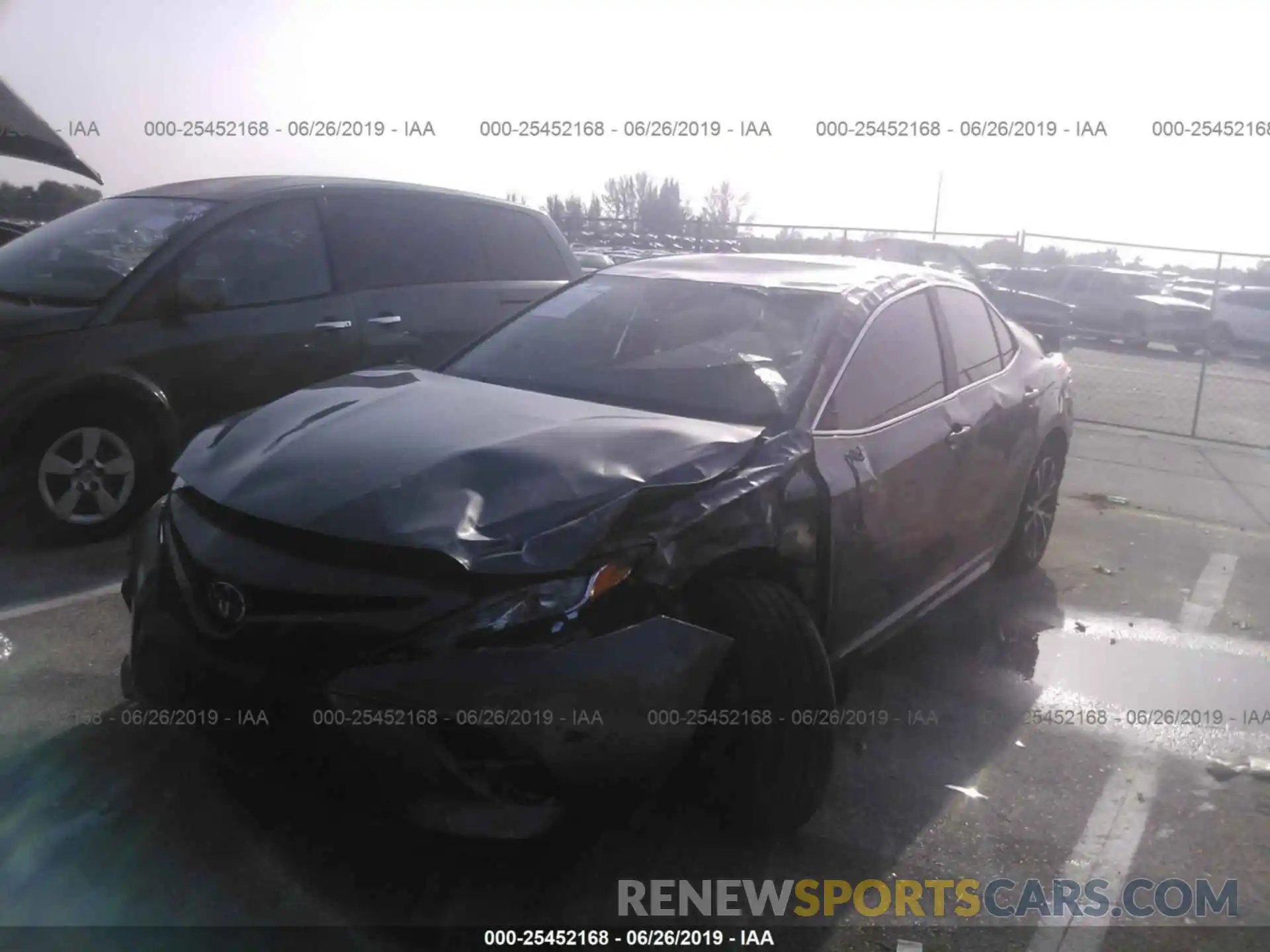 6 Photograph of a damaged car 4T1B11HK5KU753046 TOYOTA CAMRY 2019