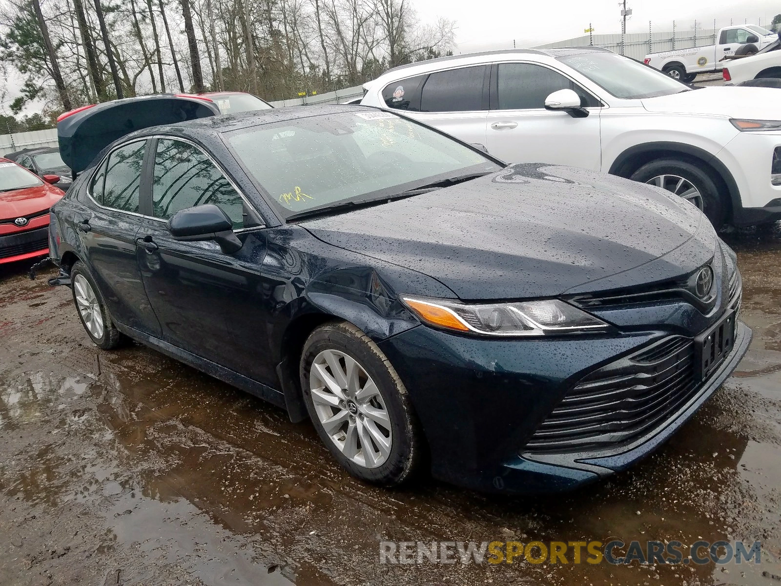 1 Photograph of a damaged car 4T1B11HK5KU753340 TOYOTA CAMRY 2019