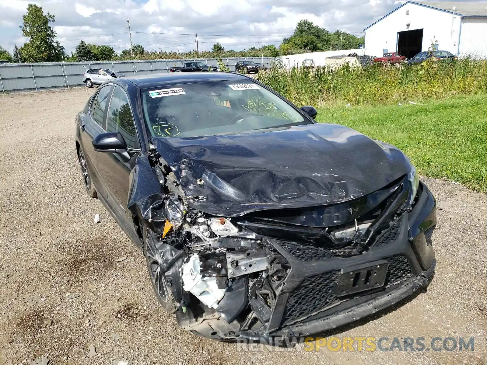 9 Photograph of a damaged car 4T1B11HK5KU755993 TOYOTA CAMRY 2019