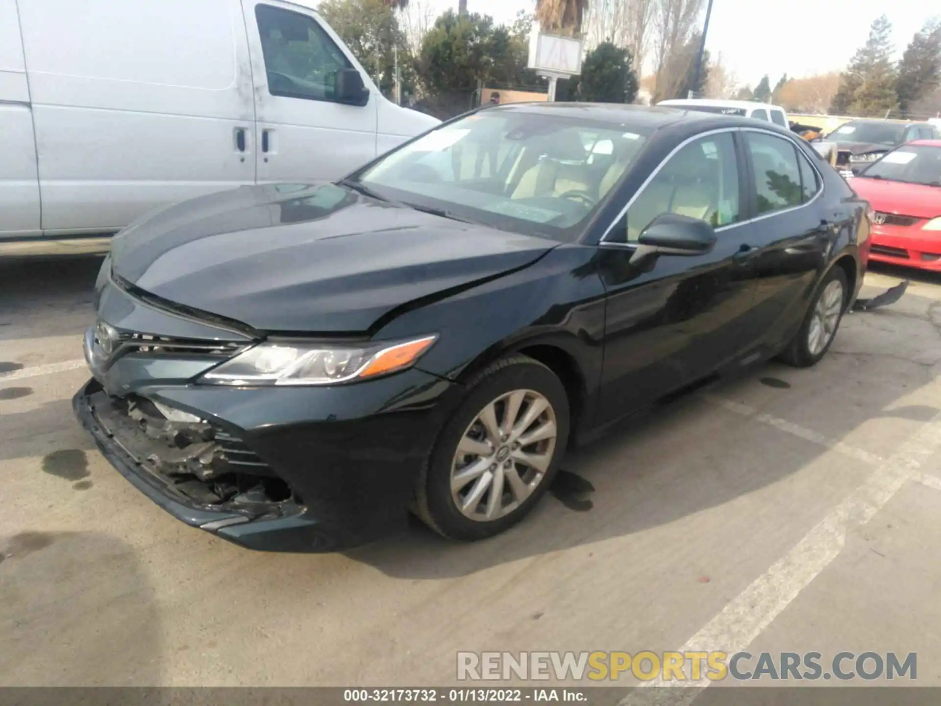 2 Photograph of a damaged car 4T1B11HK5KU757209 TOYOTA CAMRY 2019