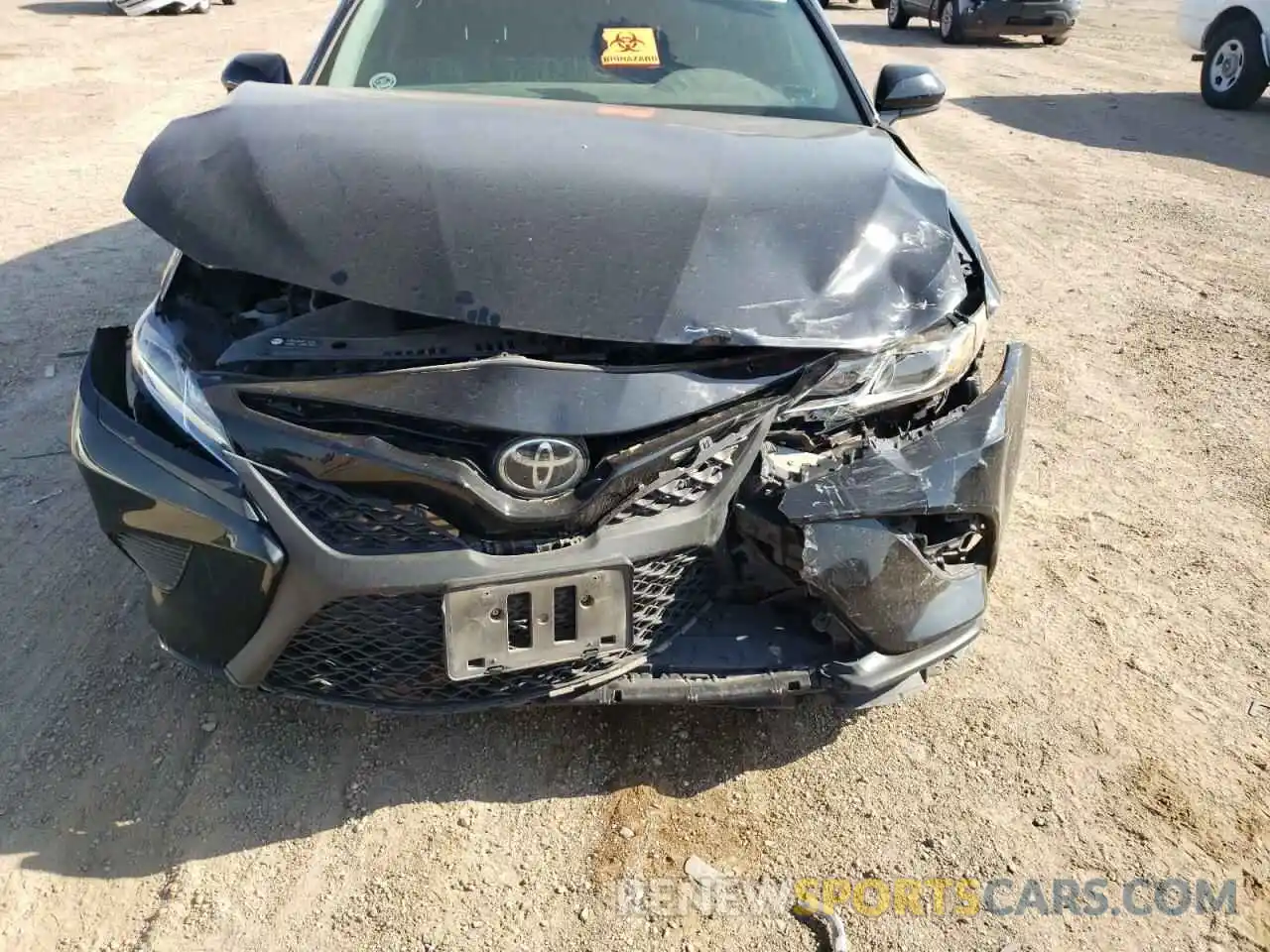 9 Photograph of a damaged car 4T1B11HK5KU757369 TOYOTA CAMRY 2019