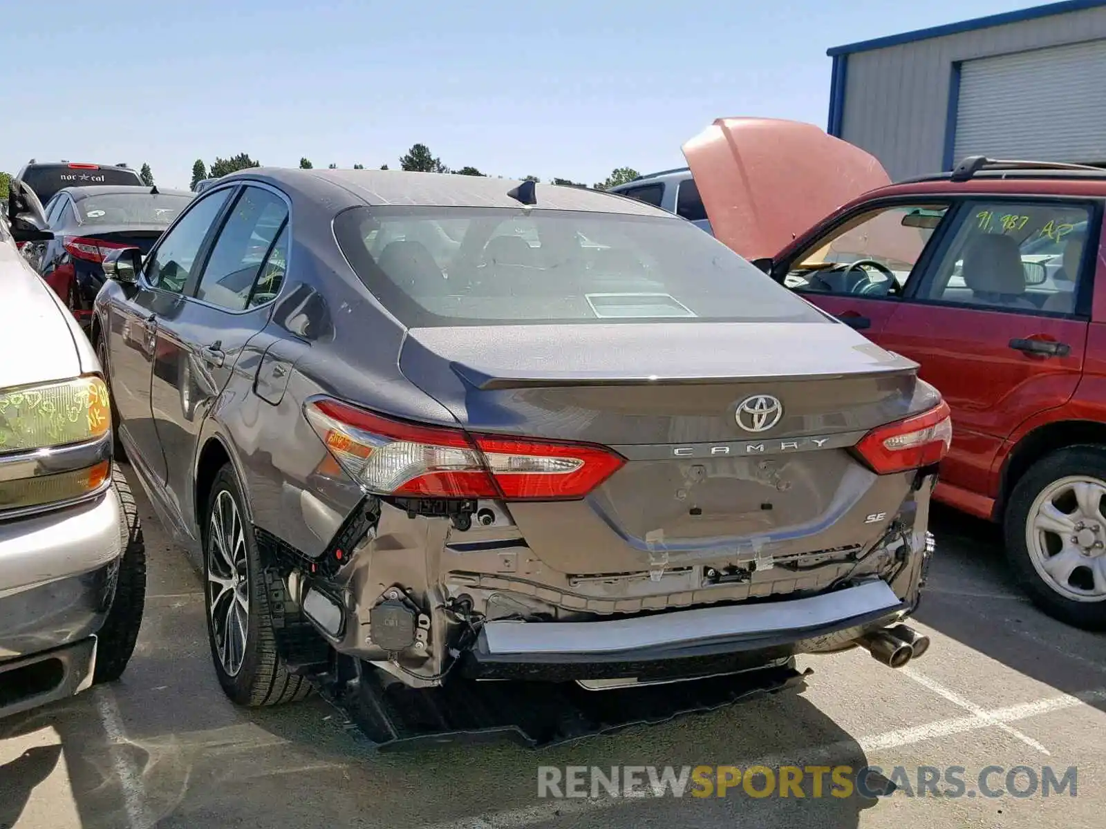 3 Photograph of a damaged car 4T1B11HK5KU757890 TOYOTA CAMRY 2019