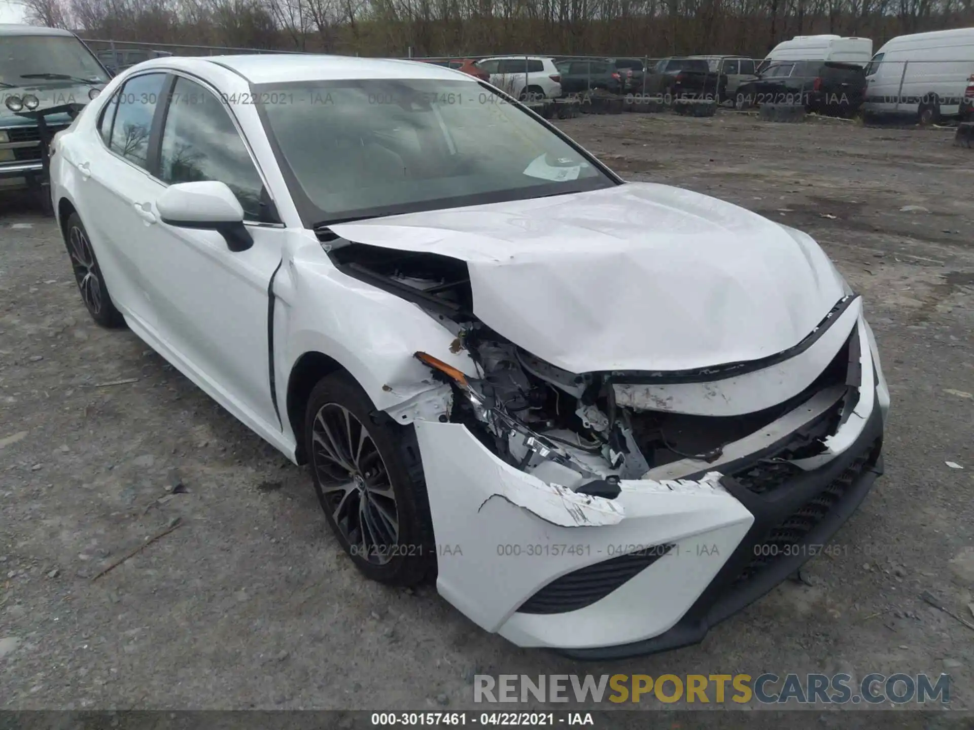 1 Photograph of a damaged car 4T1B11HK5KU758280 TOYOTA CAMRY 2019