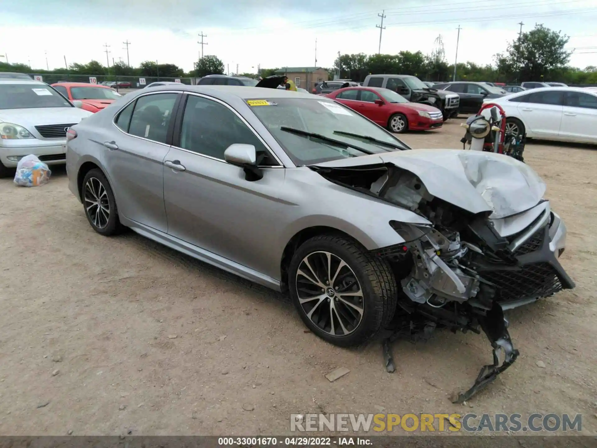 1 Photograph of a damaged car 4T1B11HK5KU758988 TOYOTA CAMRY 2019