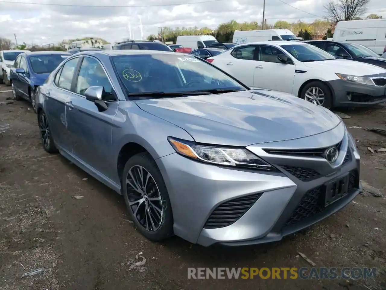 1 Photograph of a damaged car 4T1B11HK5KU760756 TOYOTA CAMRY 2019