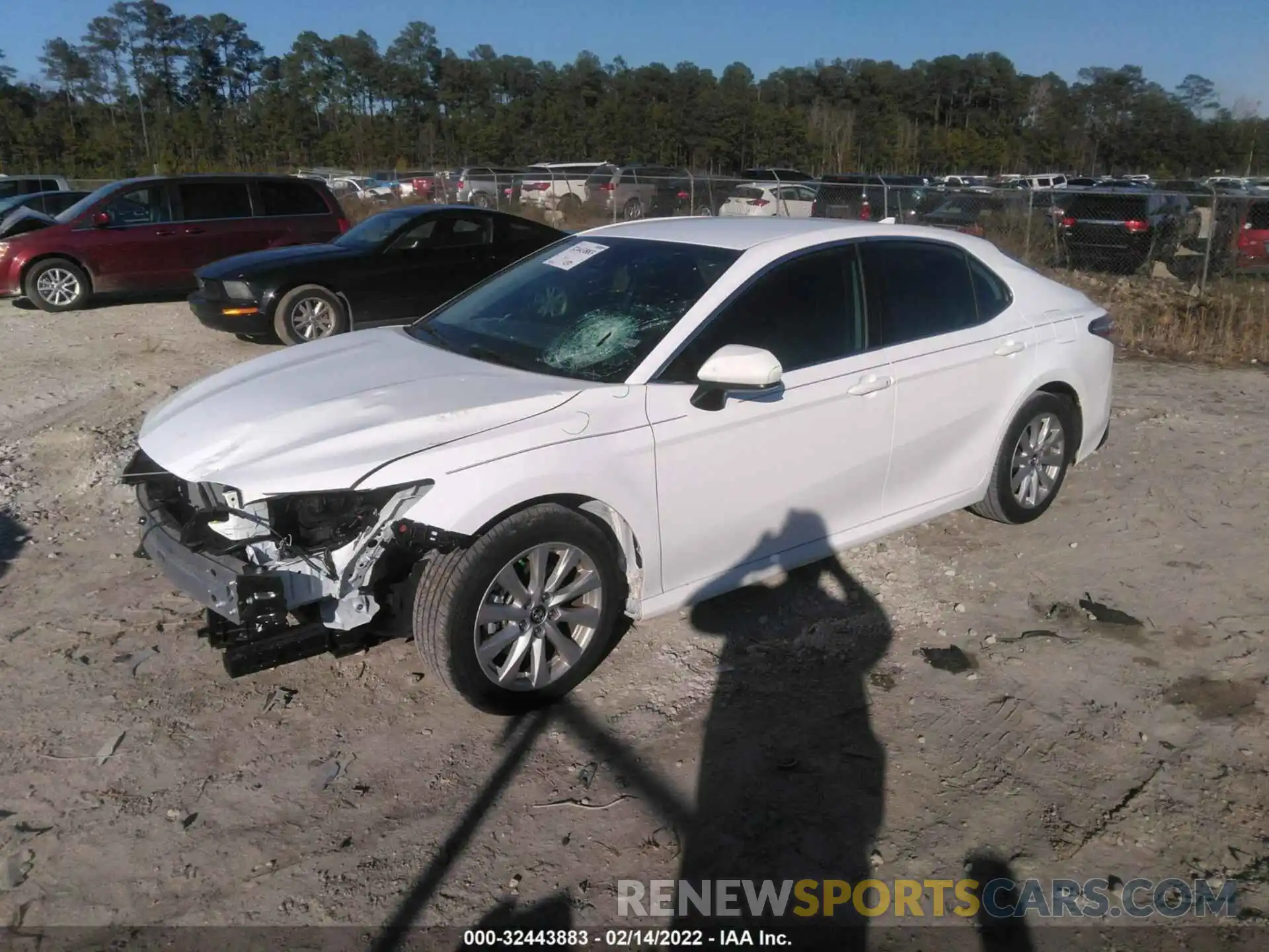 2 Photograph of a damaged car 4T1B11HK5KU760952 TOYOTA CAMRY 2019