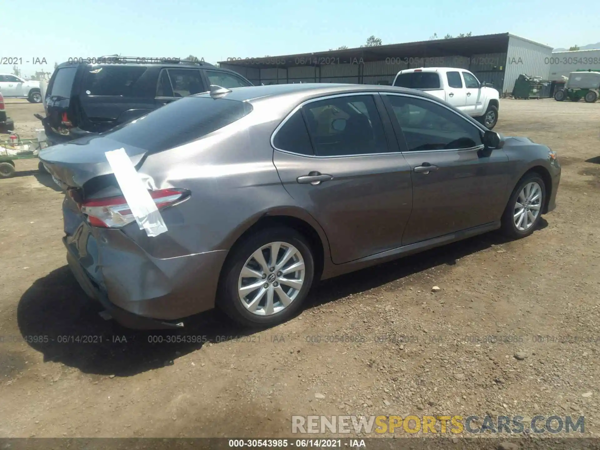 4 Photograph of a damaged car 4T1B11HK5KU761325 TOYOTA CAMRY 2019