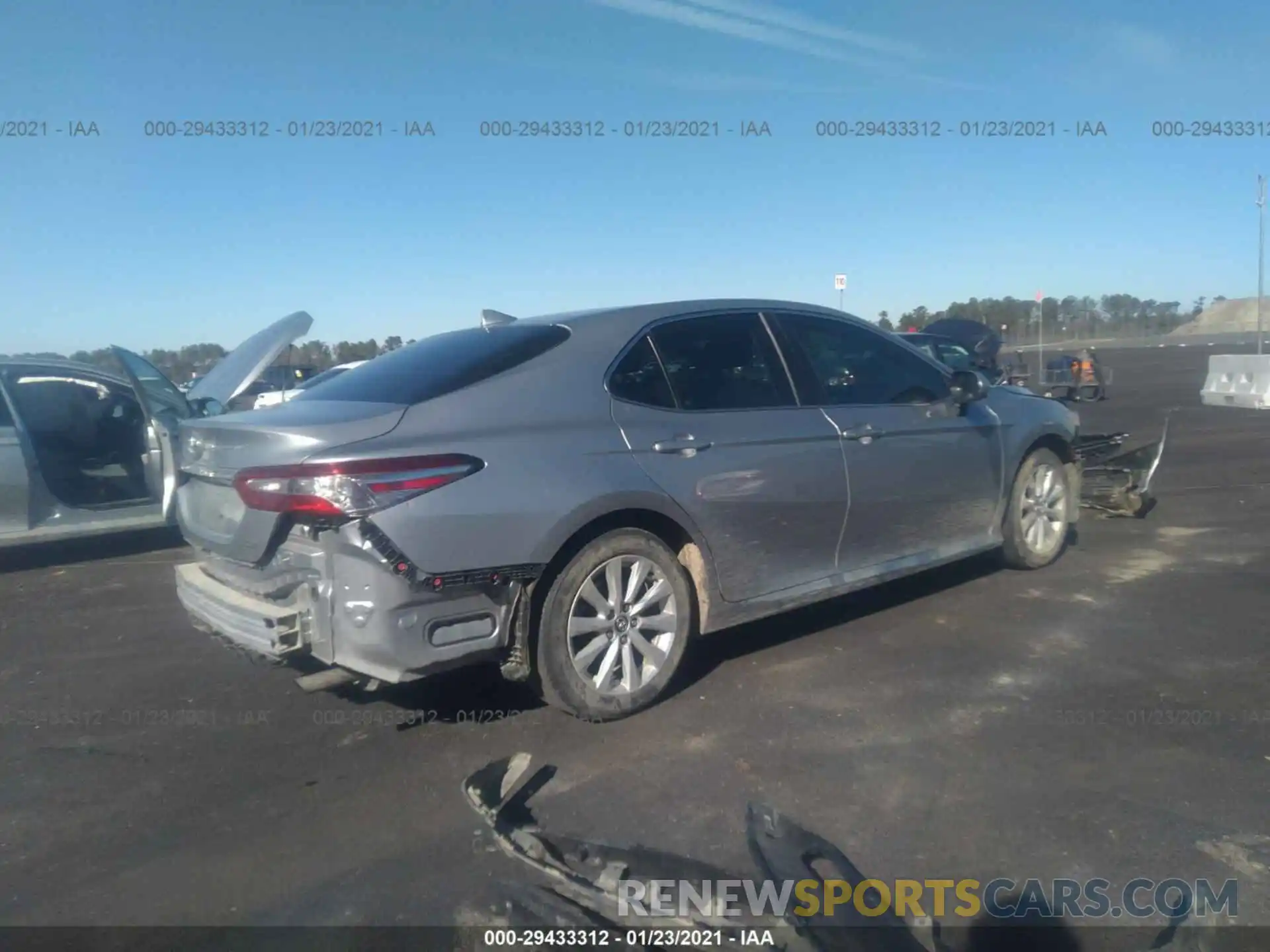 4 Photograph of a damaged car 4T1B11HK5KU761549 TOYOTA CAMRY 2019