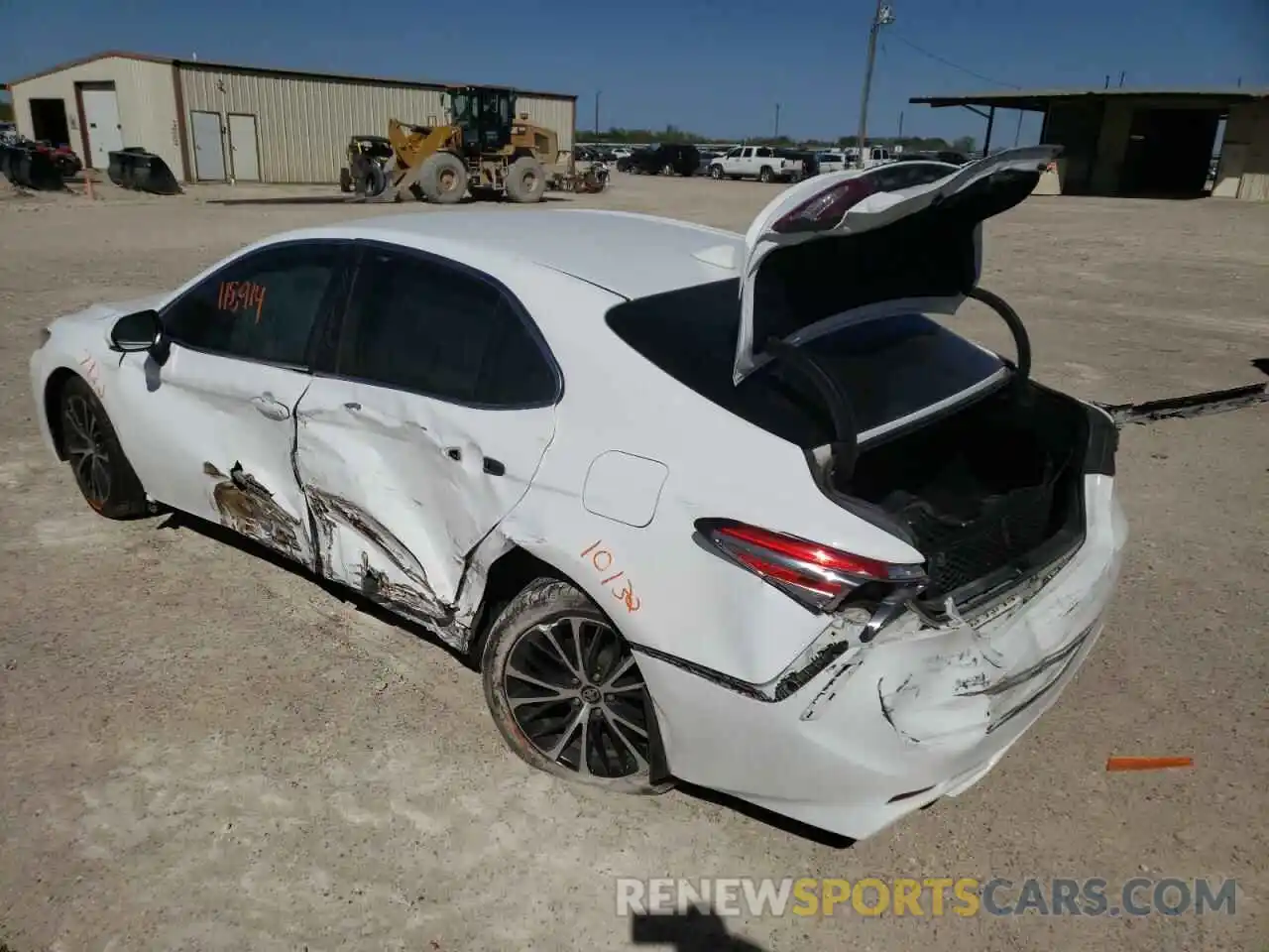 9 Photograph of a damaged car 4T1B11HK5KU764046 TOYOTA CAMRY 2019