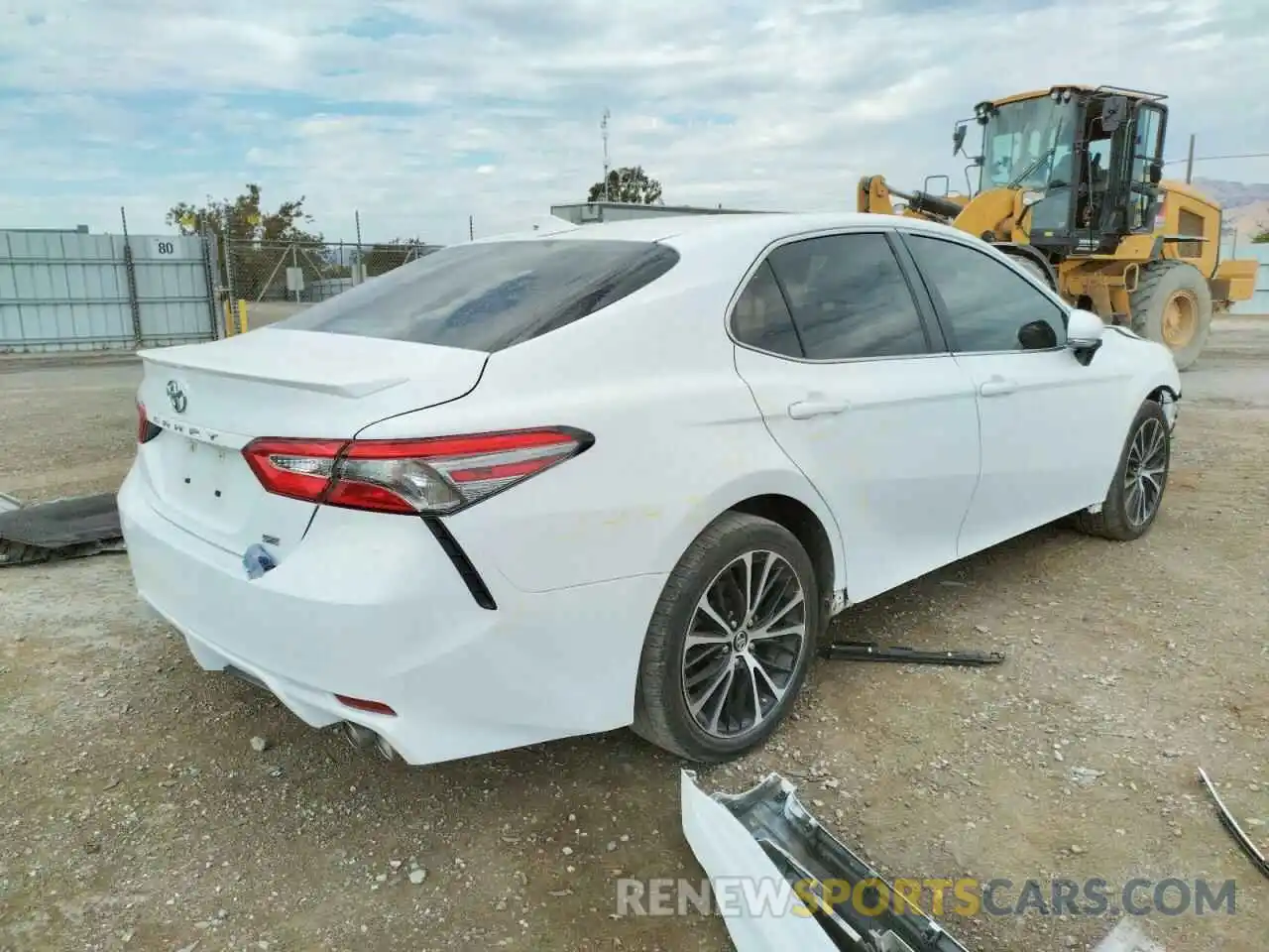 4 Photograph of a damaged car 4T1B11HK5KU765066 TOYOTA CAMRY 2019