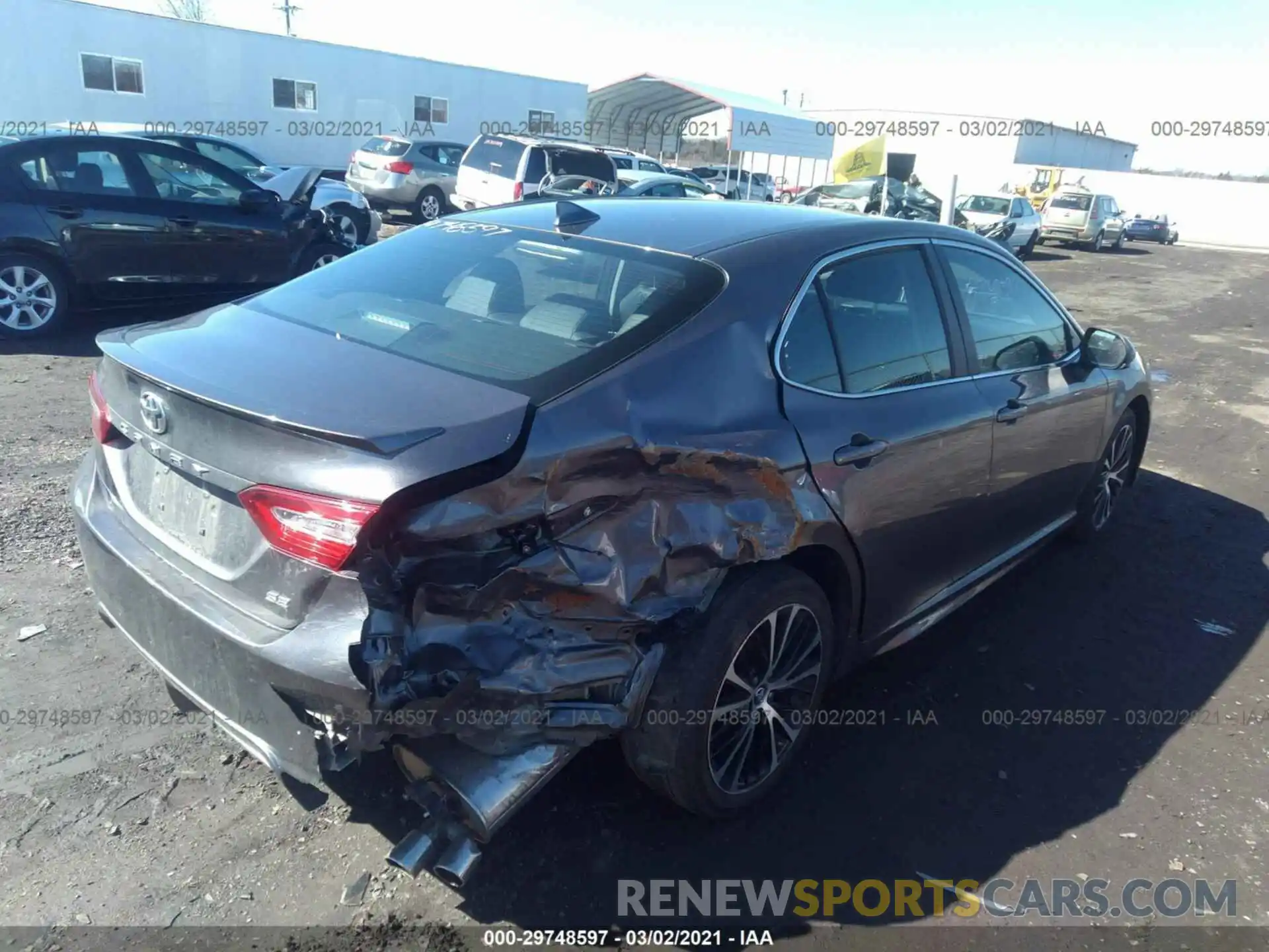 4 Photograph of a damaged car 4T1B11HK5KU765875 TOYOTA CAMRY 2019