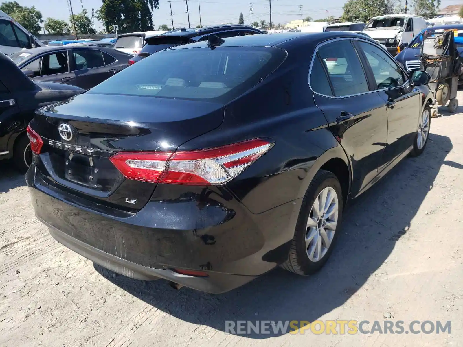 4 Photograph of a damaged car 4T1B11HK5KU766198 TOYOTA CAMRY 2019