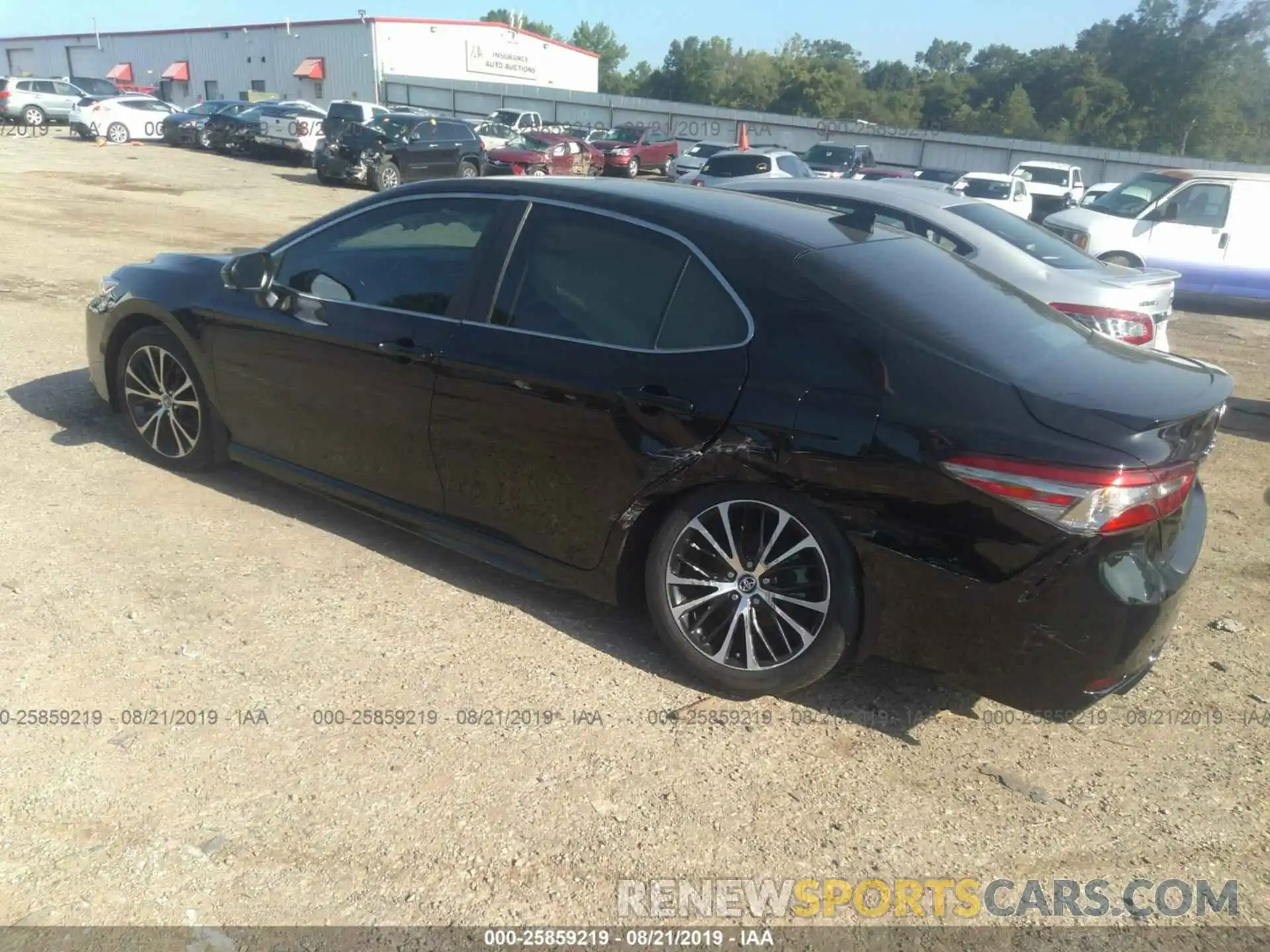 6 Photograph of a damaged car 4T1B11HK5KU766802 TOYOTA CAMRY 2019