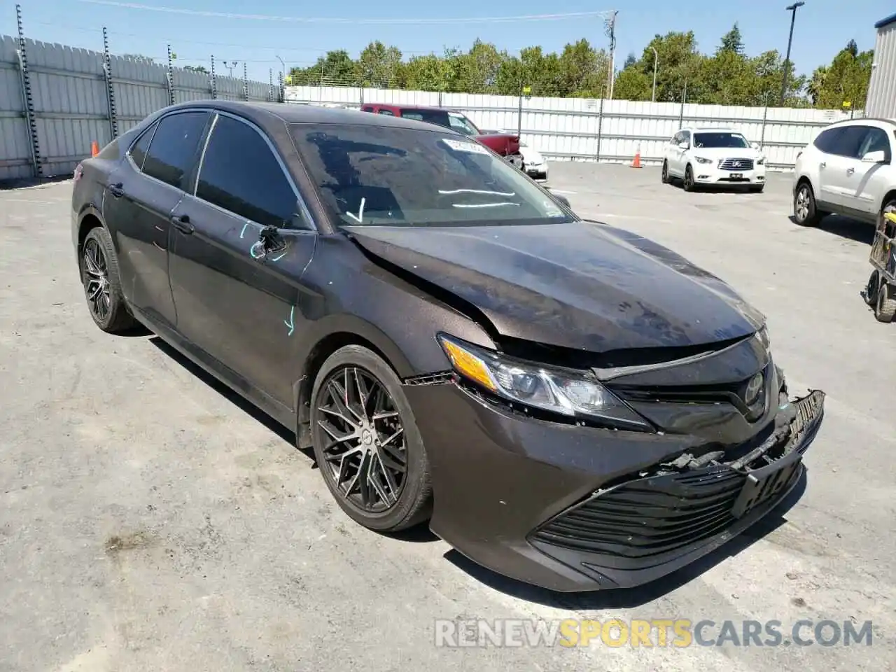 1 Photograph of a damaged car 4T1B11HK5KU768078 TOYOTA CAMRY 2019