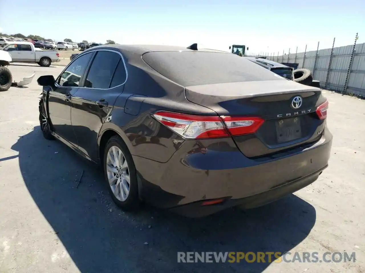 3 Photograph of a damaged car 4T1B11HK5KU768078 TOYOTA CAMRY 2019