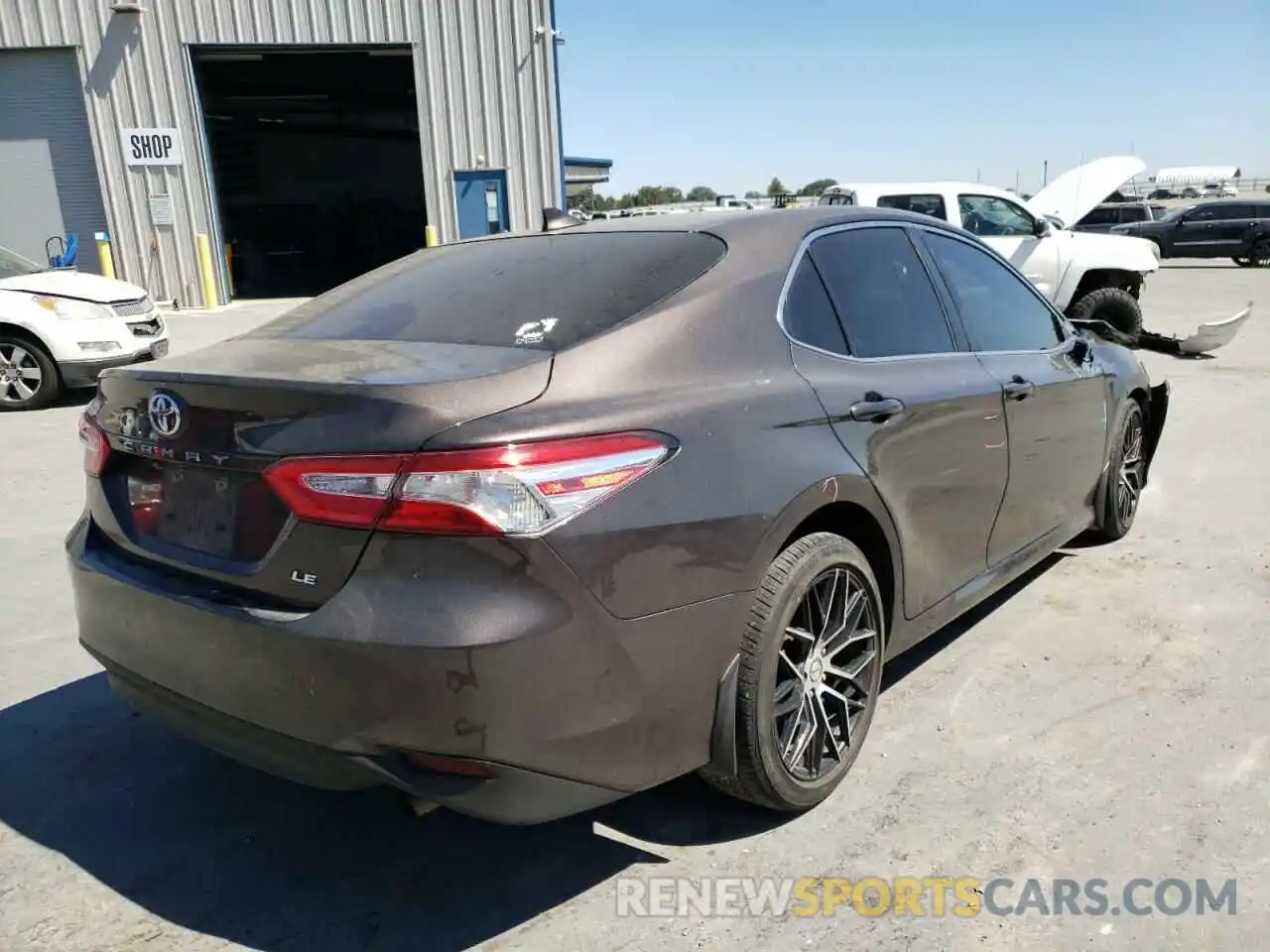 4 Photograph of a damaged car 4T1B11HK5KU768078 TOYOTA CAMRY 2019