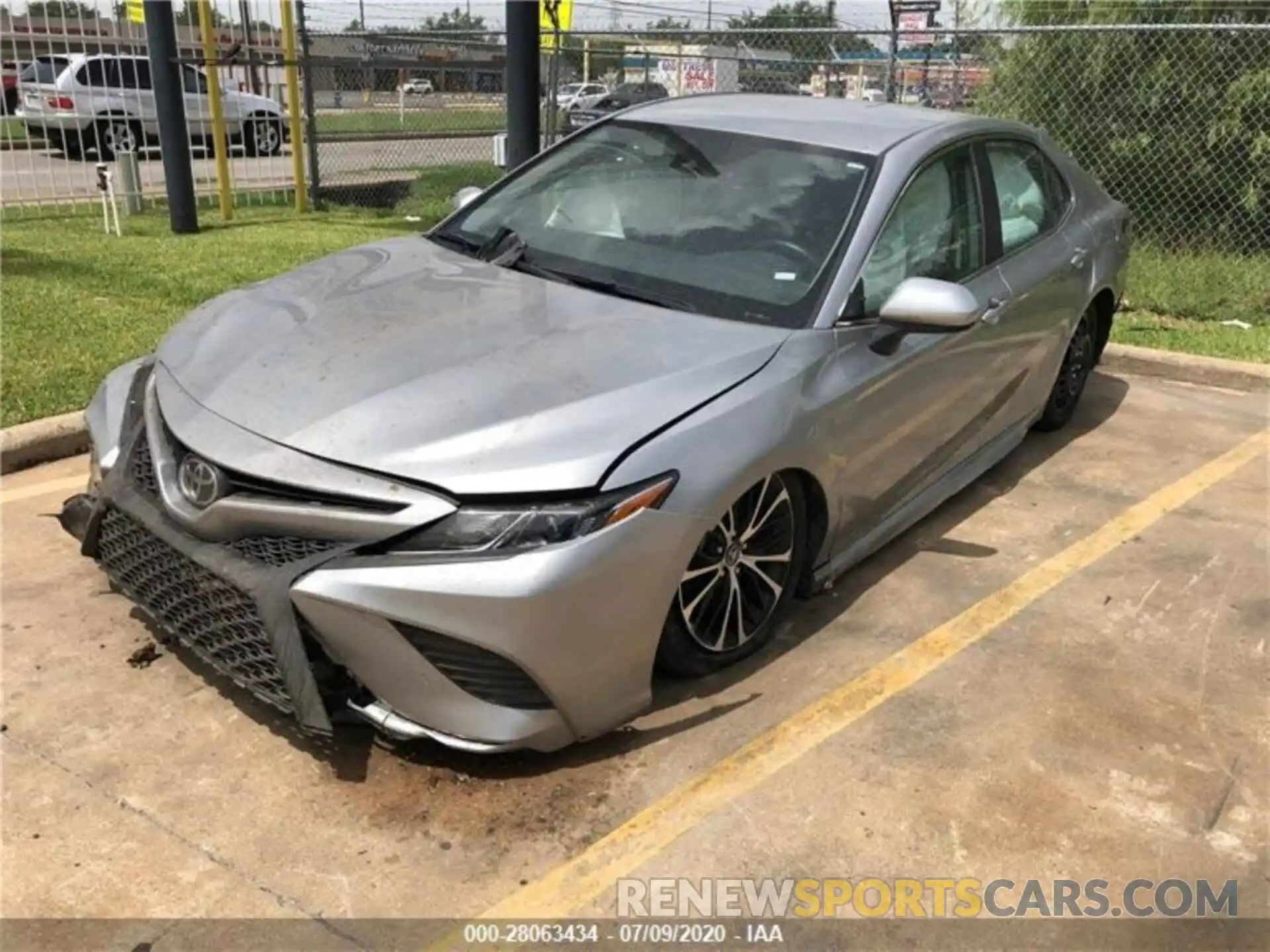 1 Photograph of a damaged car 4T1B11HK5KU768534 TOYOTA CAMRY 2019