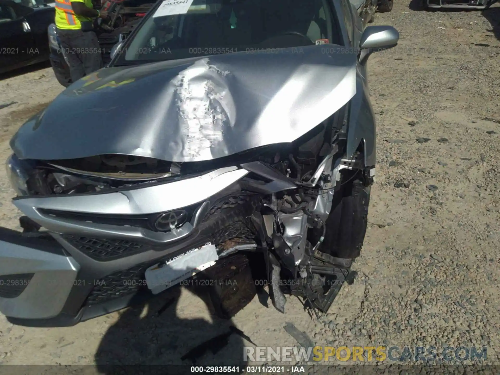 6 Фотография поврежденного автомобиля 4T1B11HK5KU770431 TOYOTA CAMRY 2019