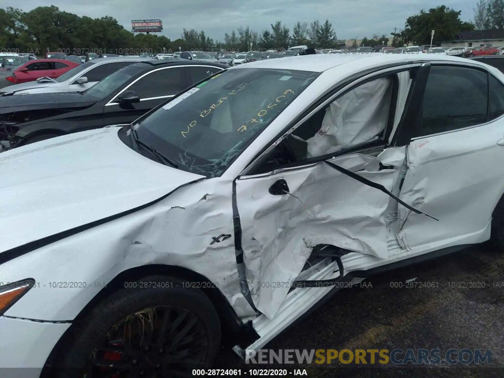 6 Photograph of a damaged car 4T1B11HK5KU770509 TOYOTA CAMRY 2019