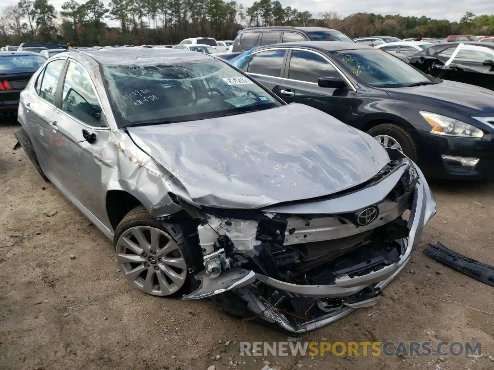 1 Photograph of a damaged car 4T1B11HK5KU770638 TOYOTA CAMRY 2019