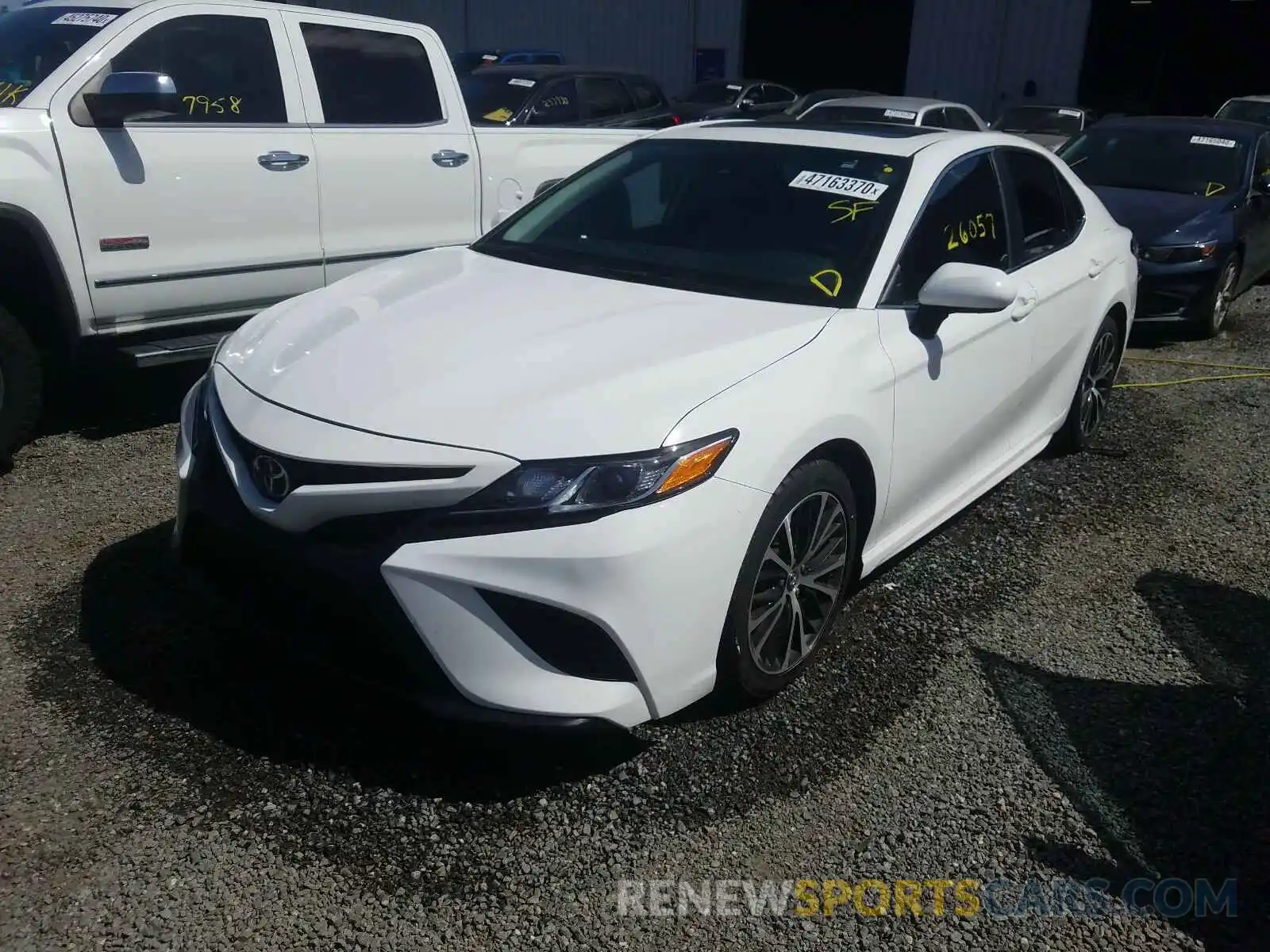 2 Photograph of a damaged car 4T1B11HK5KU772776 TOYOTA CAMRY 2019