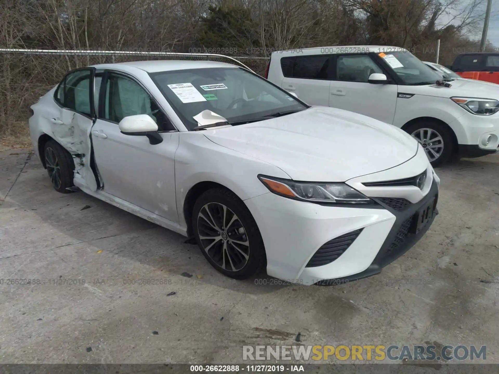 1 Photograph of a damaged car 4T1B11HK5KU773295 TOYOTA CAMRY 2019