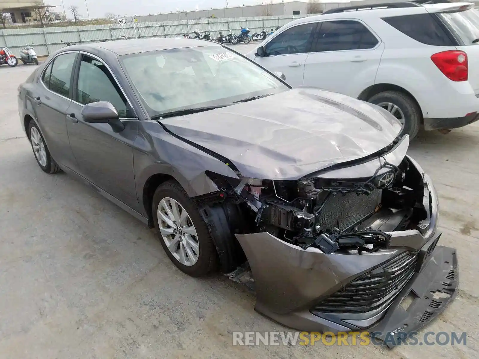 1 Photograph of a damaged car 4T1B11HK5KU773409 TOYOTA CAMRY 2019