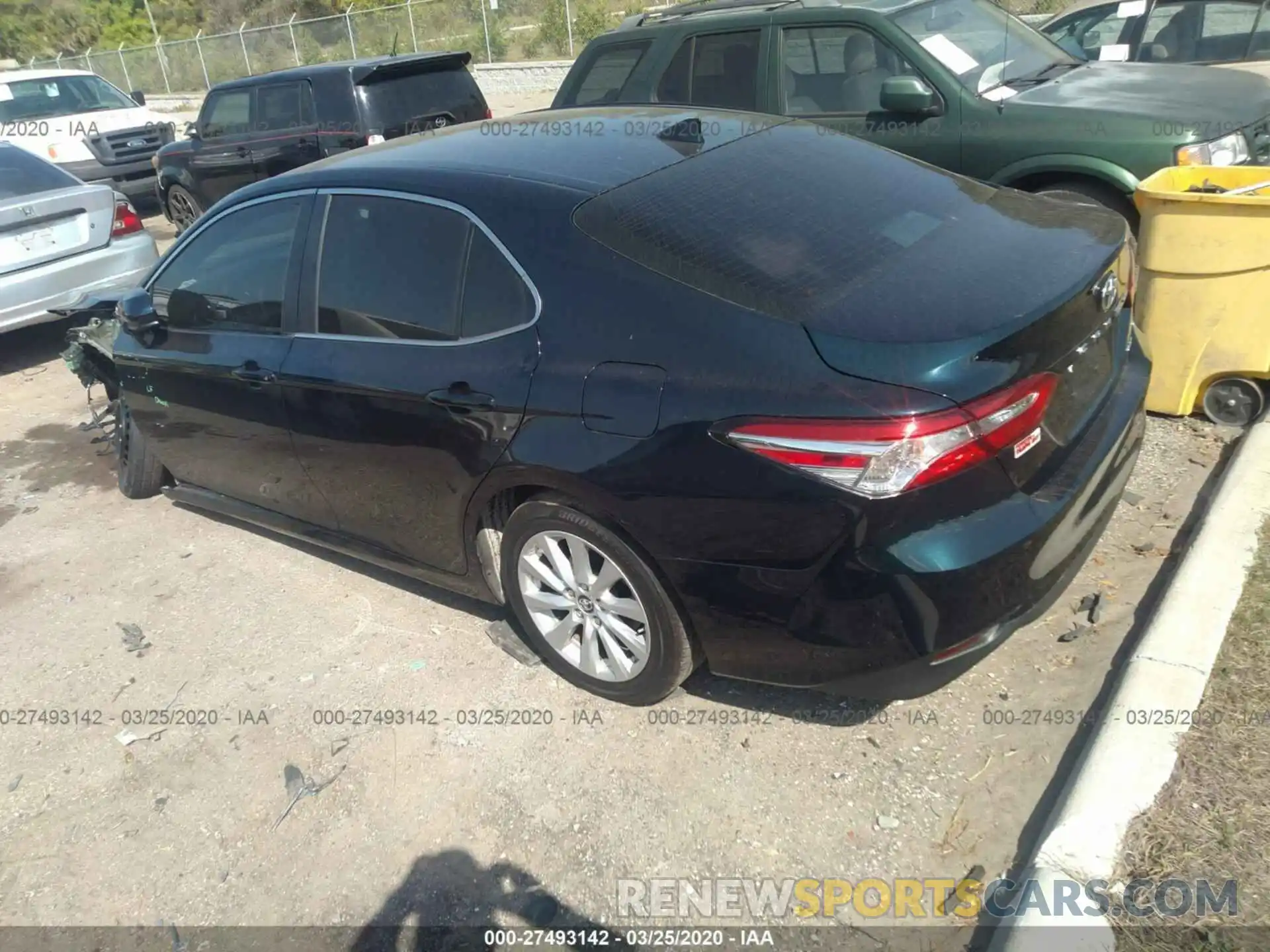 3 Photograph of a damaged car 4T1B11HK5KU776570 TOYOTA CAMRY 2019