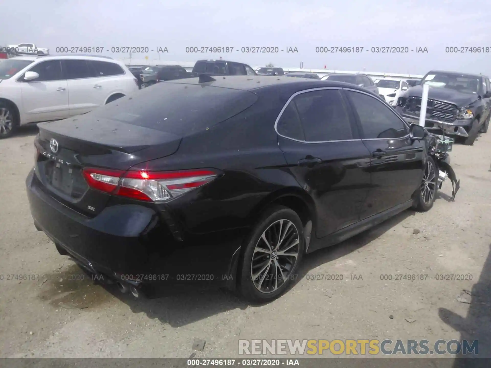 4 Фотография поврежденного автомобиля 4T1B11HK5KU776651 TOYOTA CAMRY 2019