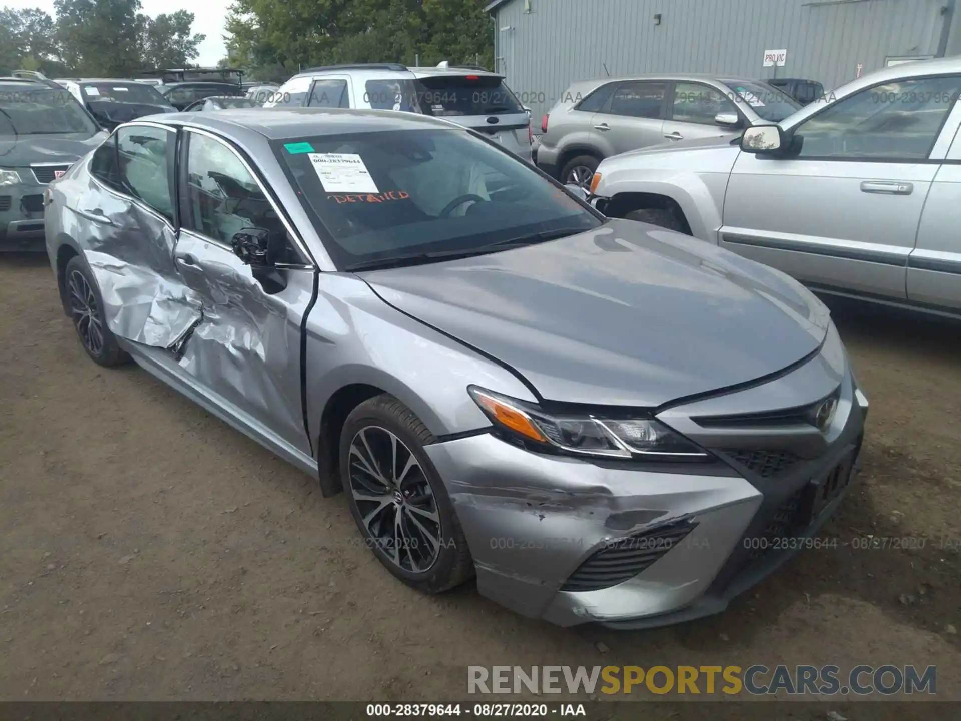 1 Photograph of a damaged car 4T1B11HK5KU776679 TOYOTA CAMRY 2019