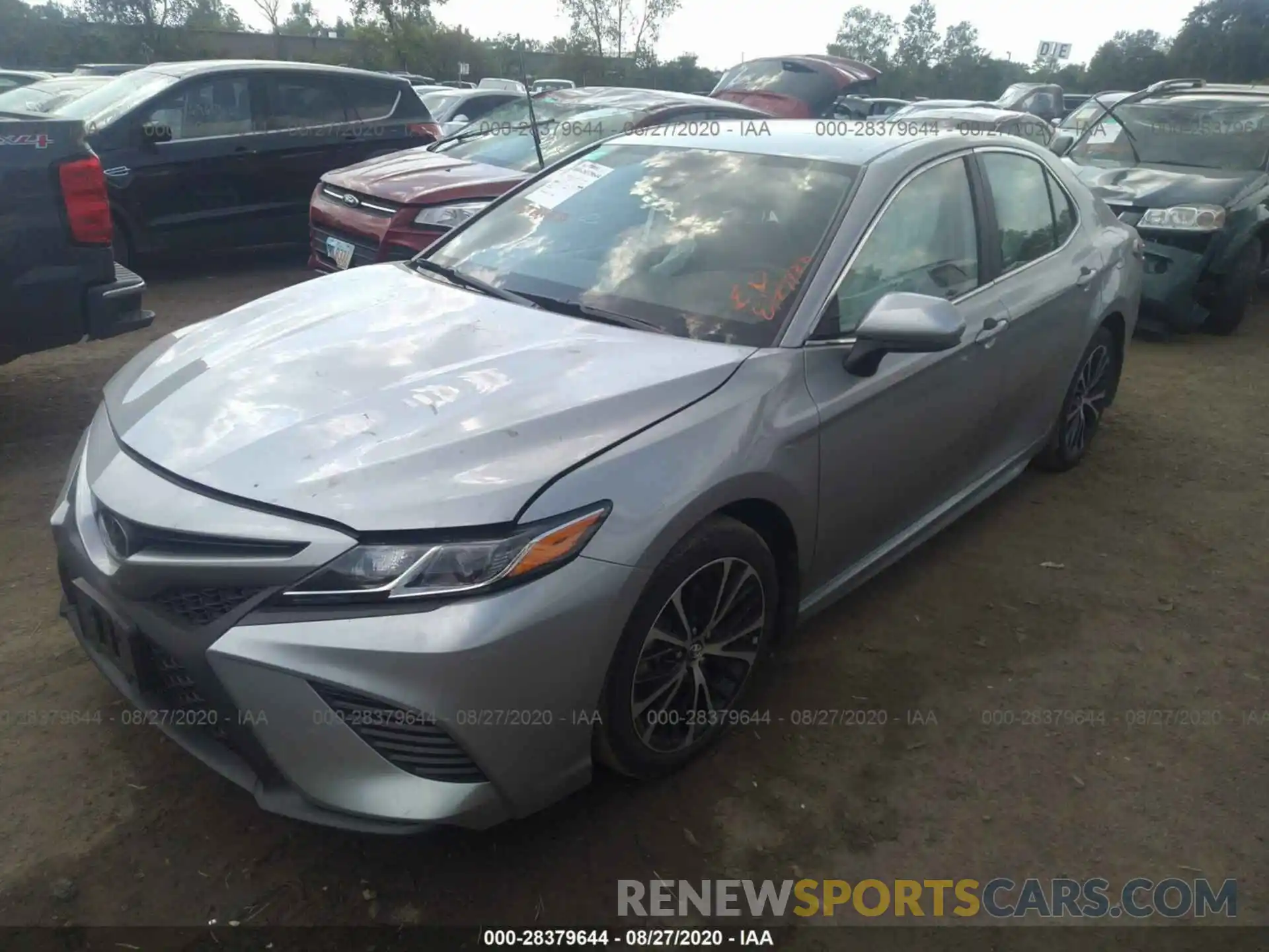 2 Photograph of a damaged car 4T1B11HK5KU776679 TOYOTA CAMRY 2019