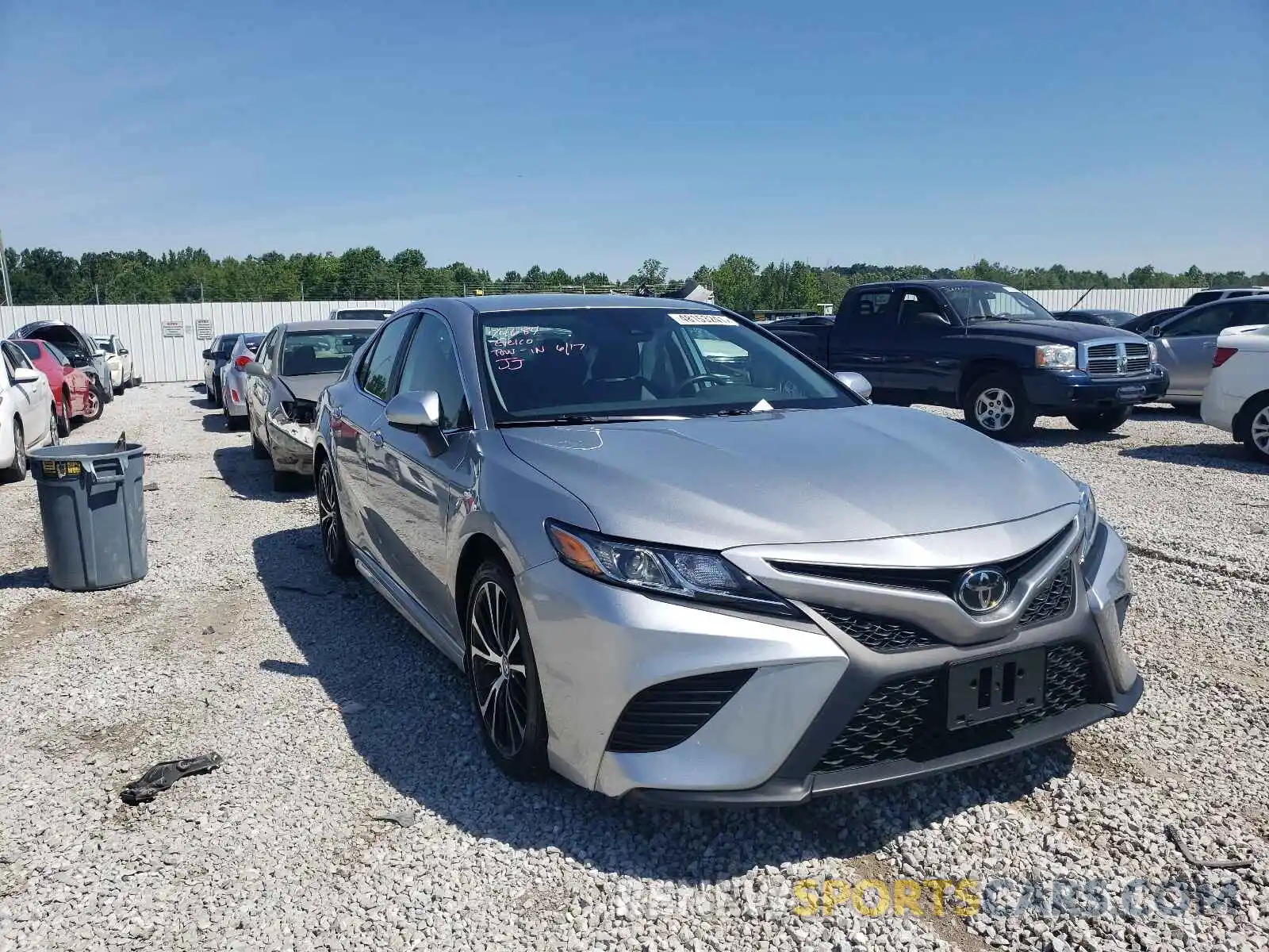 1 Photograph of a damaged car 4T1B11HK5KU779906 TOYOTA CAMRY 2019