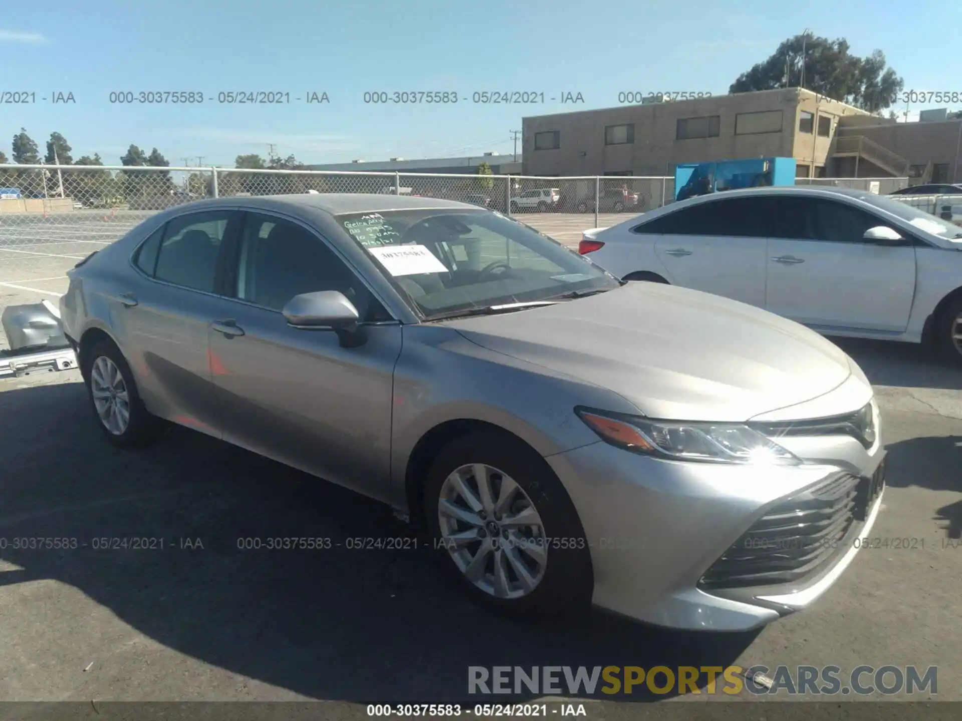 1 Photograph of a damaged car 4T1B11HK5KU780375 TOYOTA CAMRY 2019